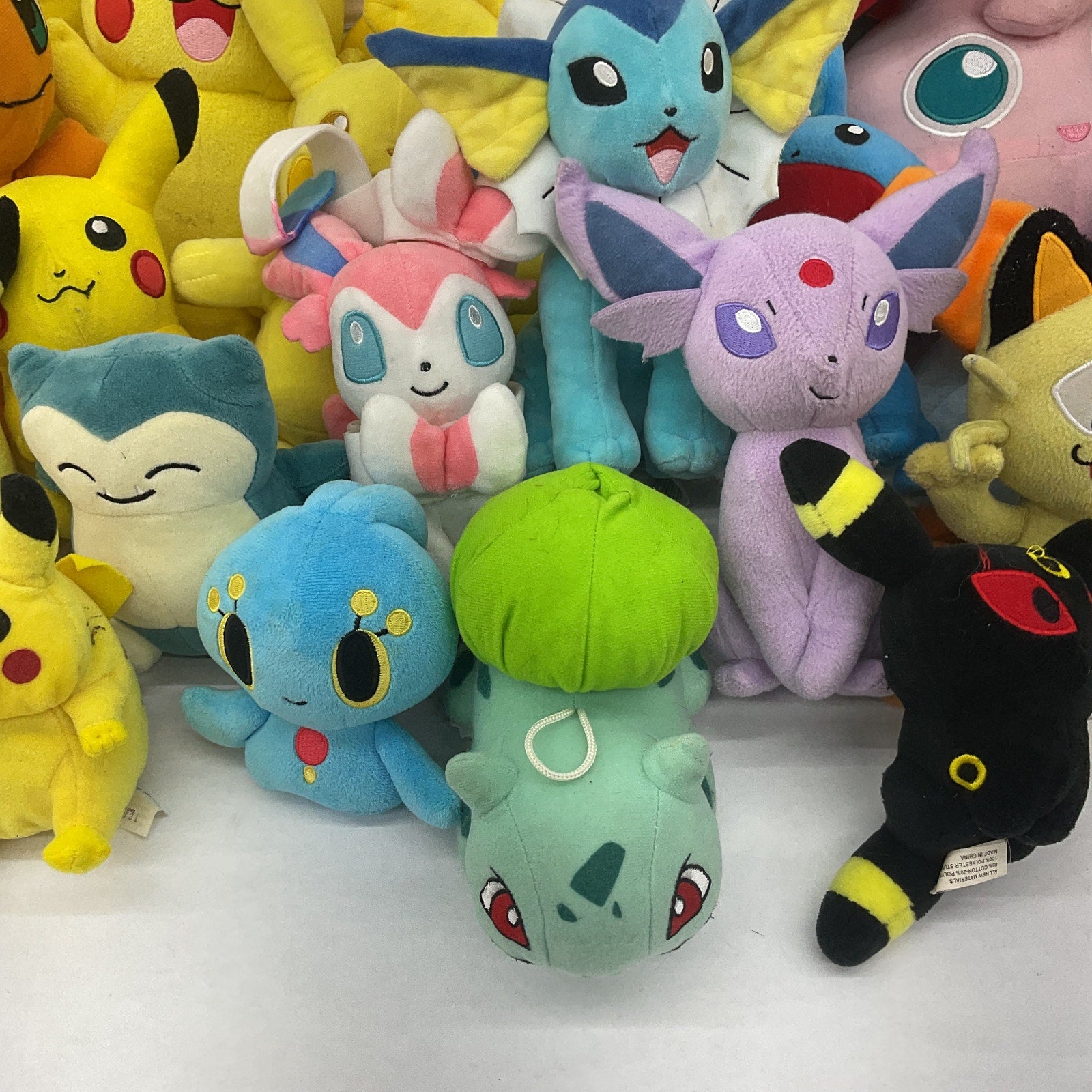 Preowned LOT 13 lbs Pokemon Stuffed Animals Mix Characters Jiggly Puff Bulbasaur - Warehouse Toys
