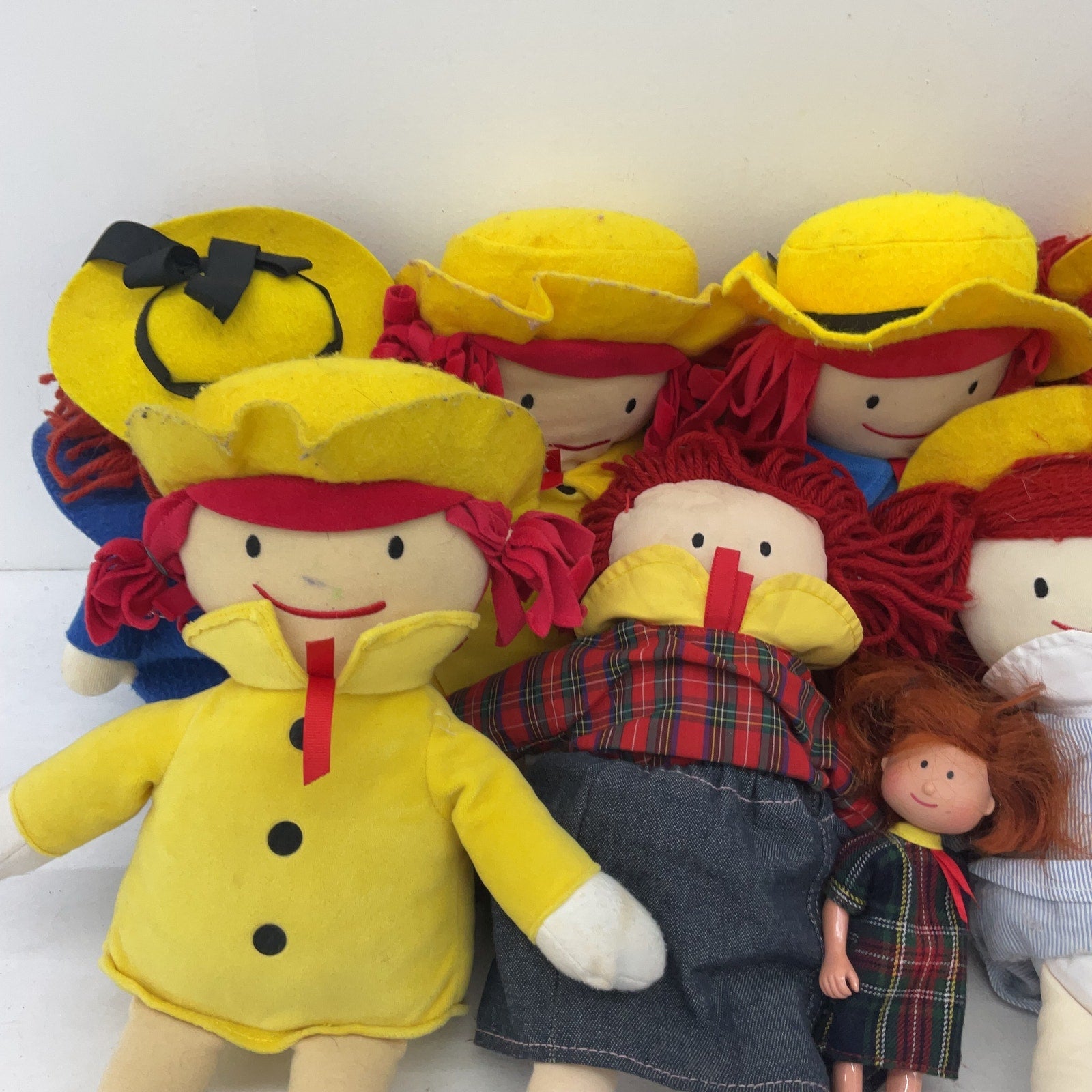Preowned Madeleine Eden & Others Storybook Character Little Girl Dolls LOT - Warehouse Toys
