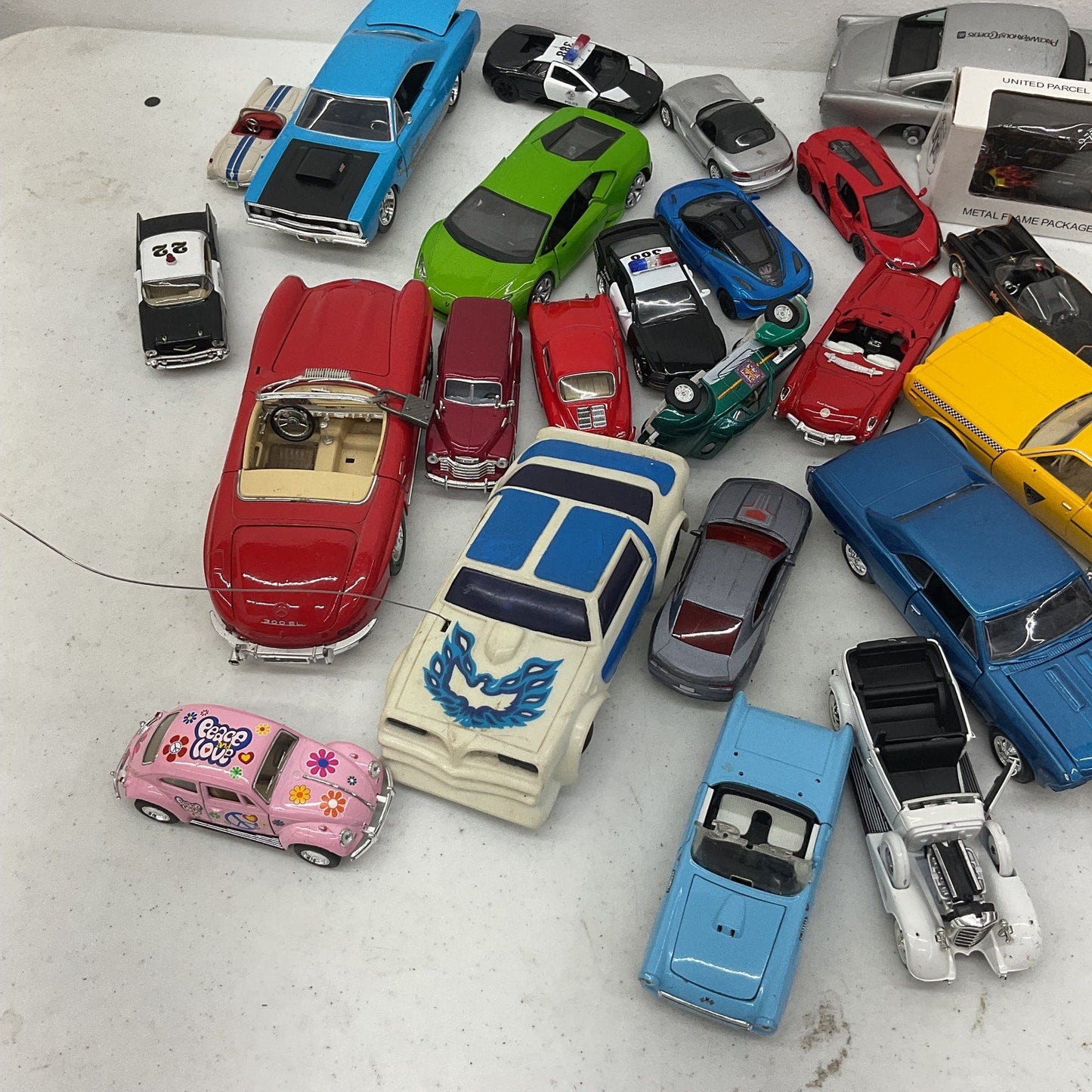 Preowned Maisto & Others Diecast Toy Sport Cars Vehicles LOT 16 lbs Toys Mixed - Warehouse Toys