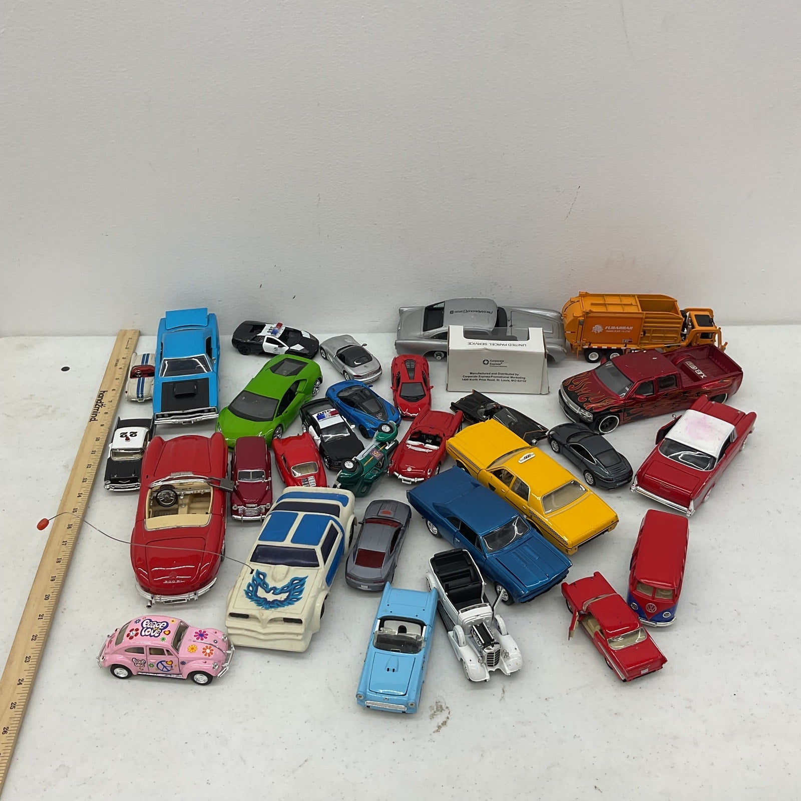 Preowned Maisto & Others Diecast Toy Sport Cars Vehicles LOT 16 lbs Toys Mixed - Warehouse Toys