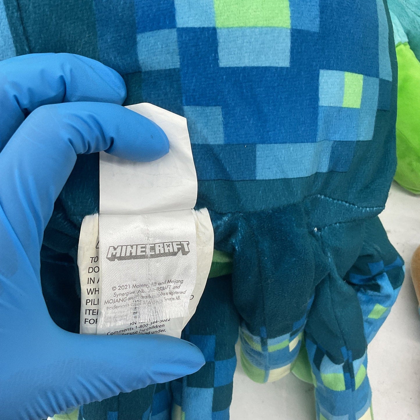 Preowned Mixed Characters LOT 13 lbs Minecraft Plush Dolls Stuffed Animals Toys - Warehouse Toys