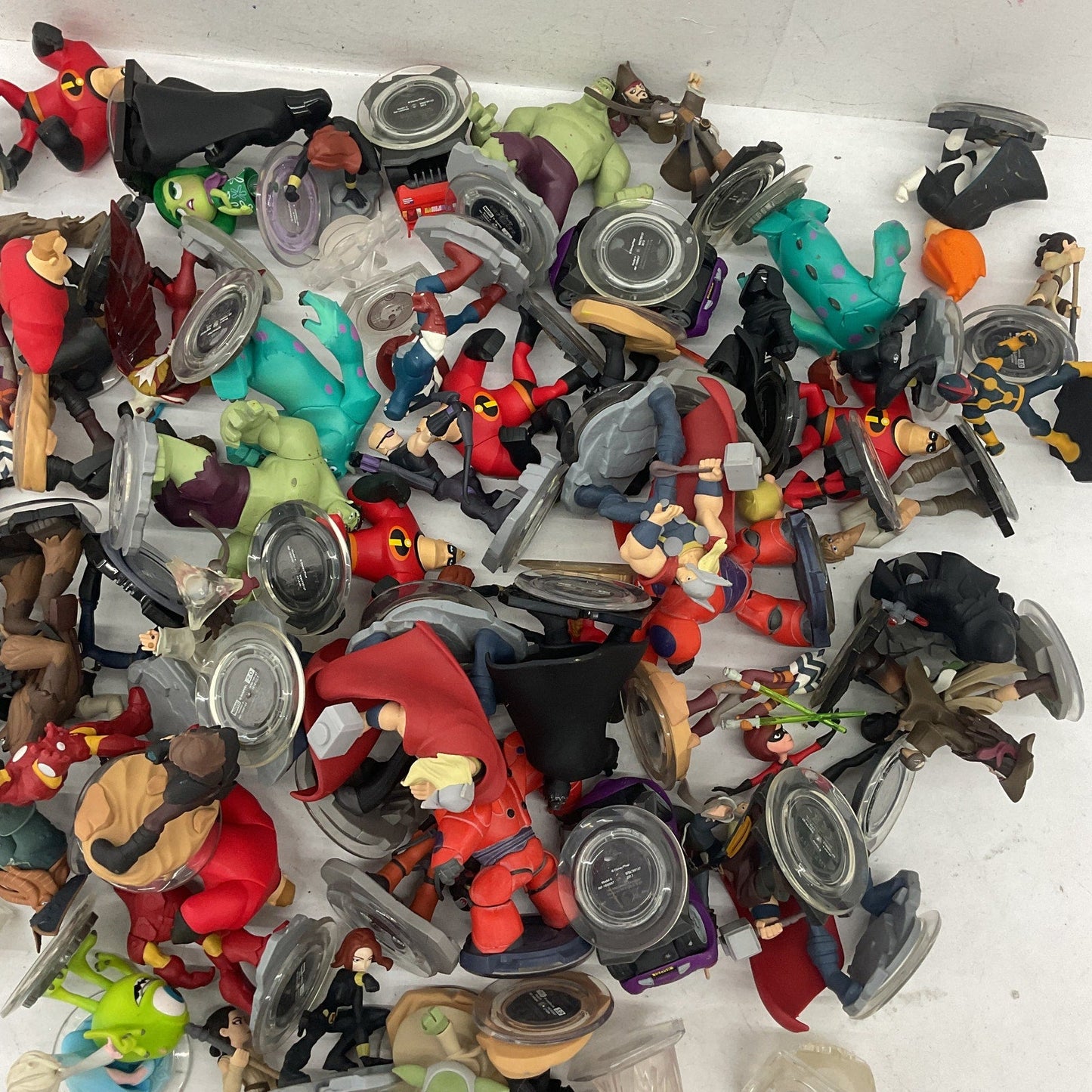 Preowned Mixed Disney Character 10 lbs Infinity Marvel Pixar Toy Figures LOT - Warehouse Toys