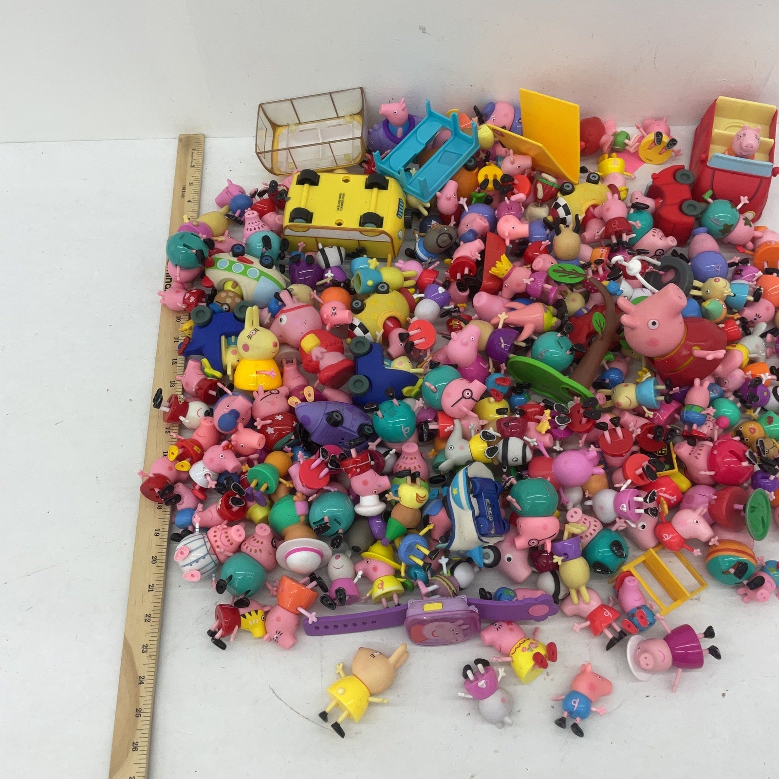 Preowned Mixed LOT 10 lbs Peppa Pig Toy Figures Figurines Cake Toppers Vehicles - Warehouse Toys