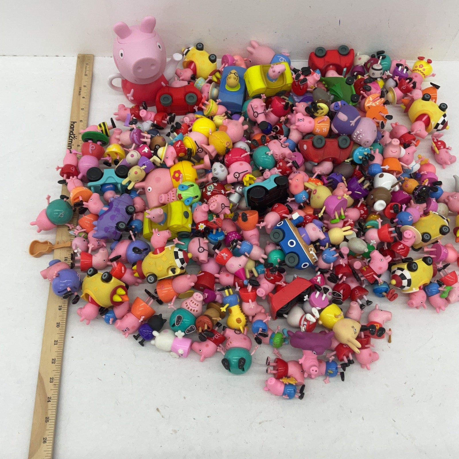 Preowned Mixed LOT 10 lbs Peppa Pig Toy Figures Figurines Cake Toppers Vehicles - Warehouse Toys