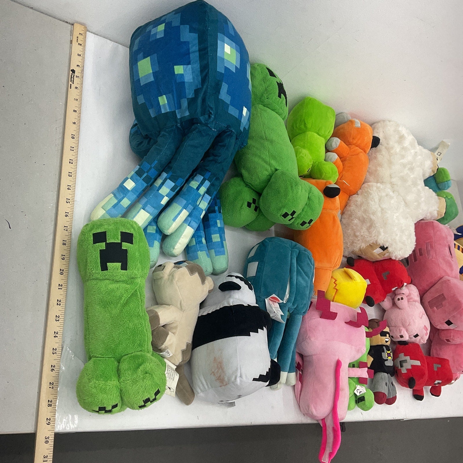 Preowned Mixed LOT 12 lbs Minecraft Plush Dolls Stuffed Toys Creeper Animals - Warehouse Toys