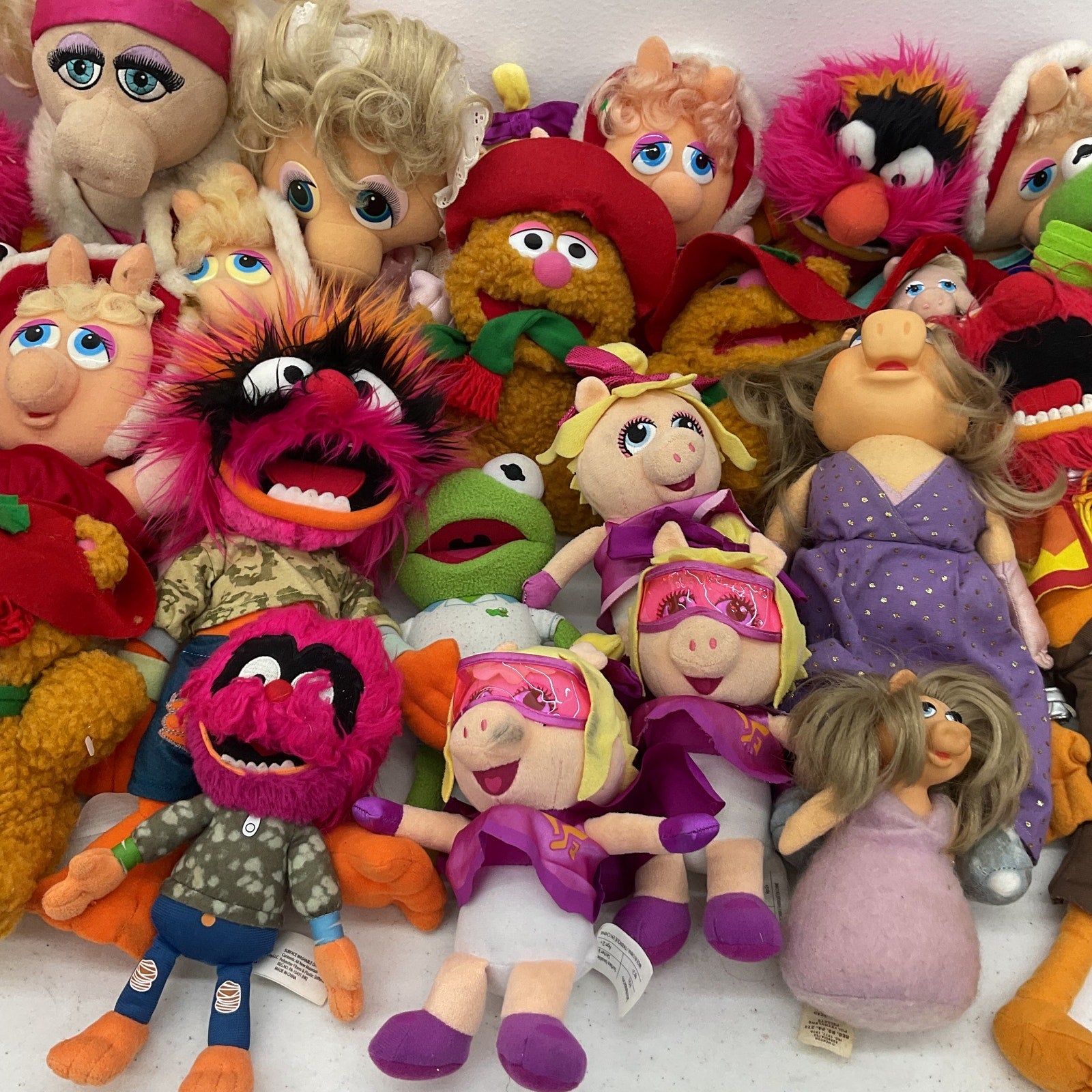 Preowned Mixed LOT 13 lbs The Muppets Miss Piggy Plush Dolls Stuffed Animals - Warehouse Toys