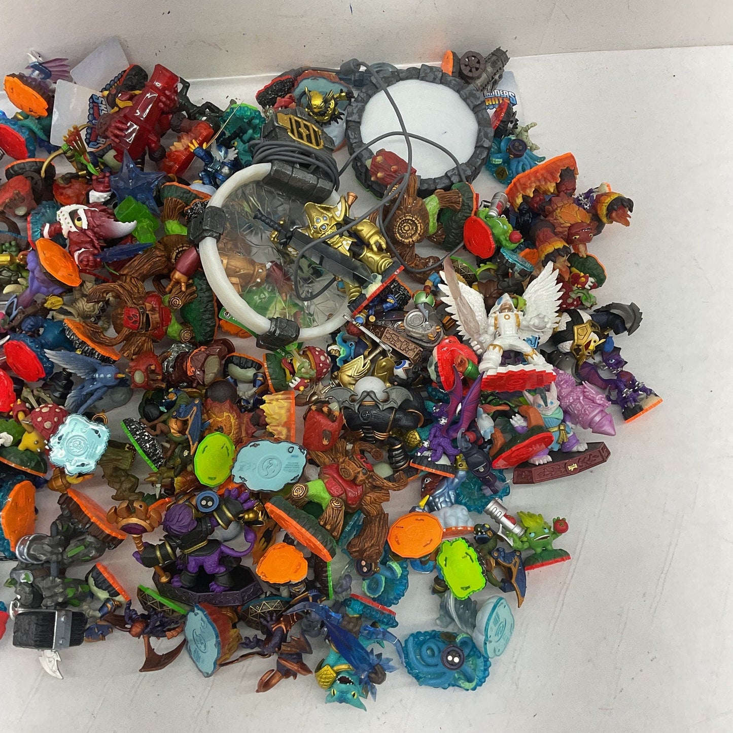 Preowned Mixed LOT 15 lbs Skylanders Video Game Toy Figures Accessories Portals - Warehouse Toys