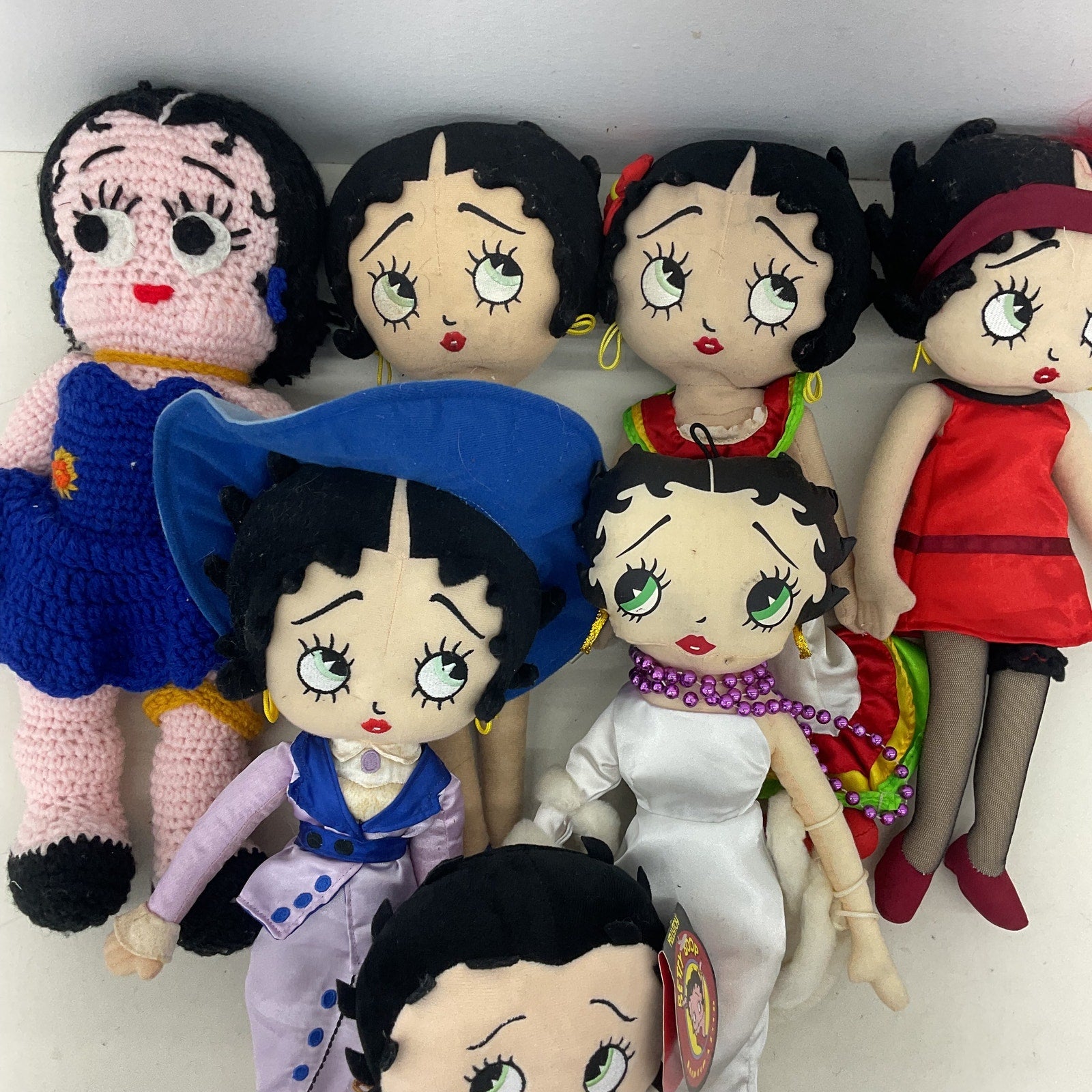 Preowned Mixed LOT Betty Boop Character Plush Dolls Stuffed Animals Crochet Knit - Warehouse Toys