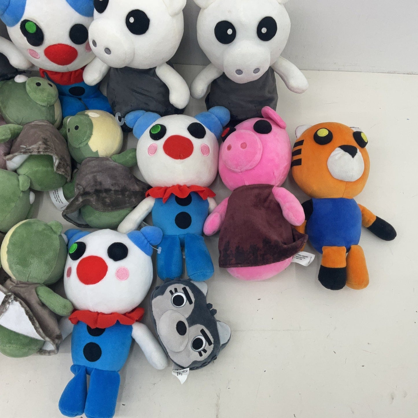 Preowned Mixed LOT Georgie Penny & Others Piggy Character Plush Dolls Colorful - Warehouse Toys