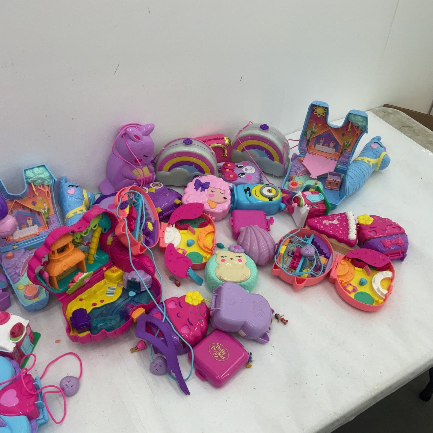 Preowned Mixed LOT Polly Pocket Compact Play Sets Toy Cases 20 lbs Pink Purple - Warehouse Toys