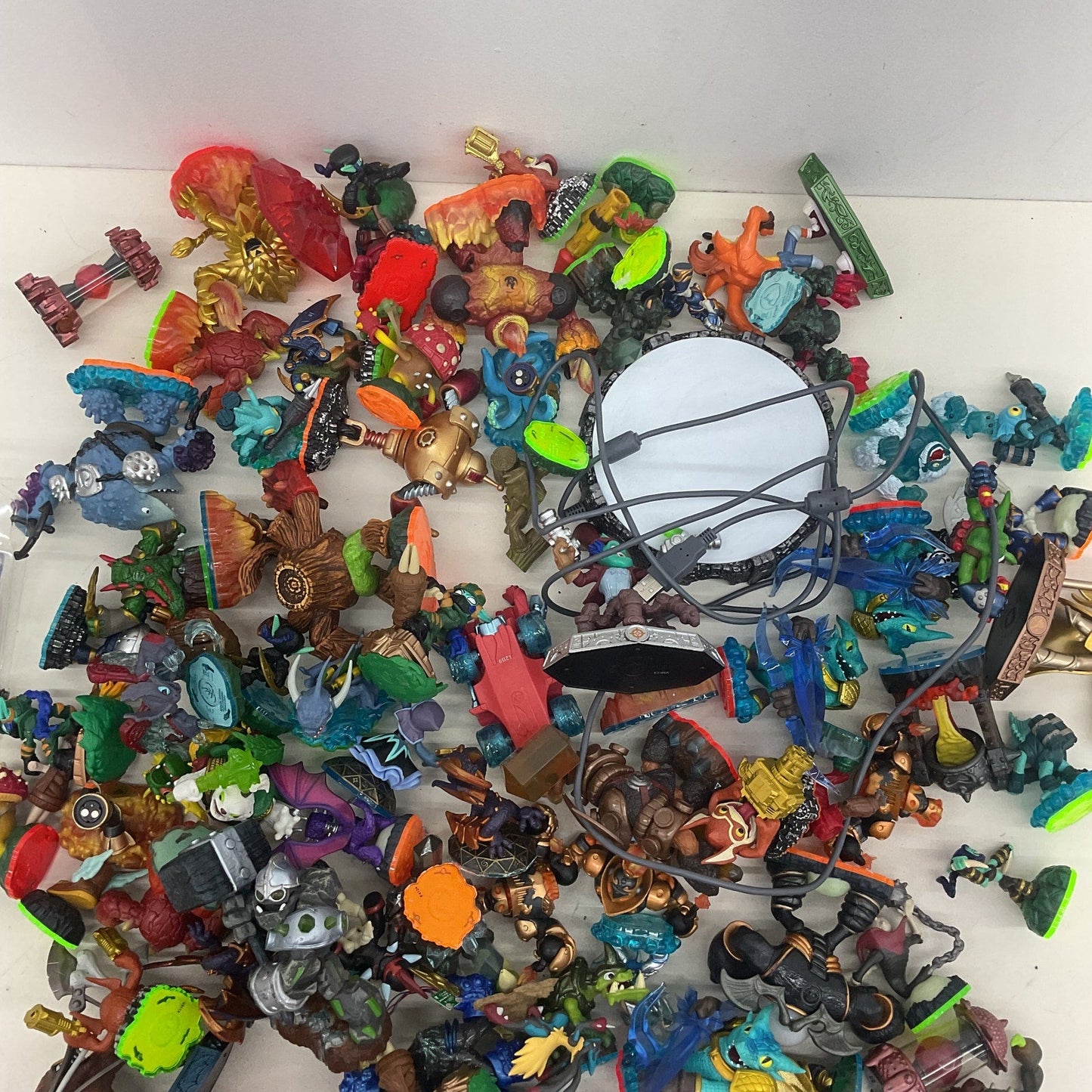 Preowned Mixed LOT Skylanders Video Game Toy Figures Accessories Portal 10 lbs - Warehouse Toys