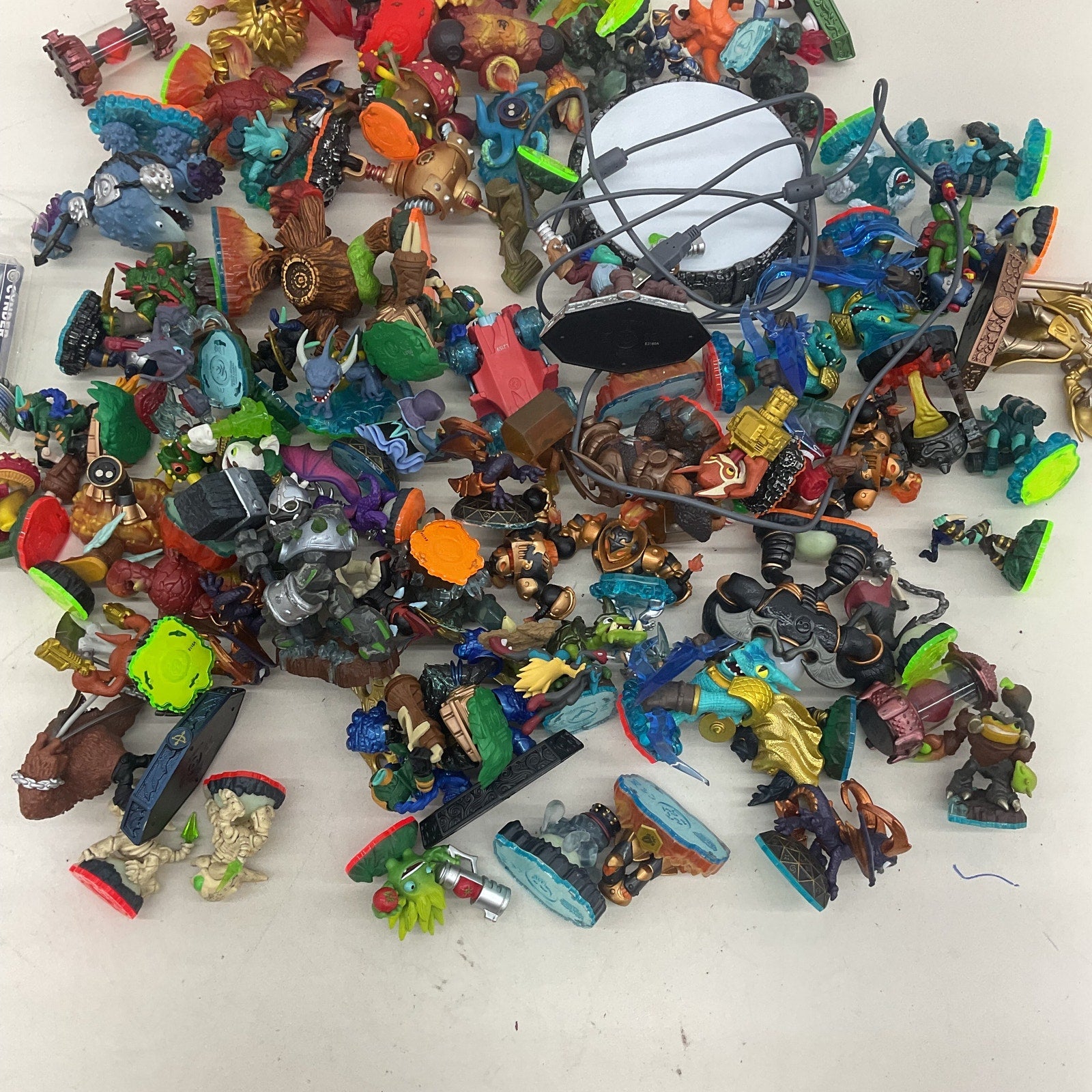 Preowned Mixed LOT Skylanders Video Game Toy Figures Accessories Portal 10 lbs - Warehouse Toys