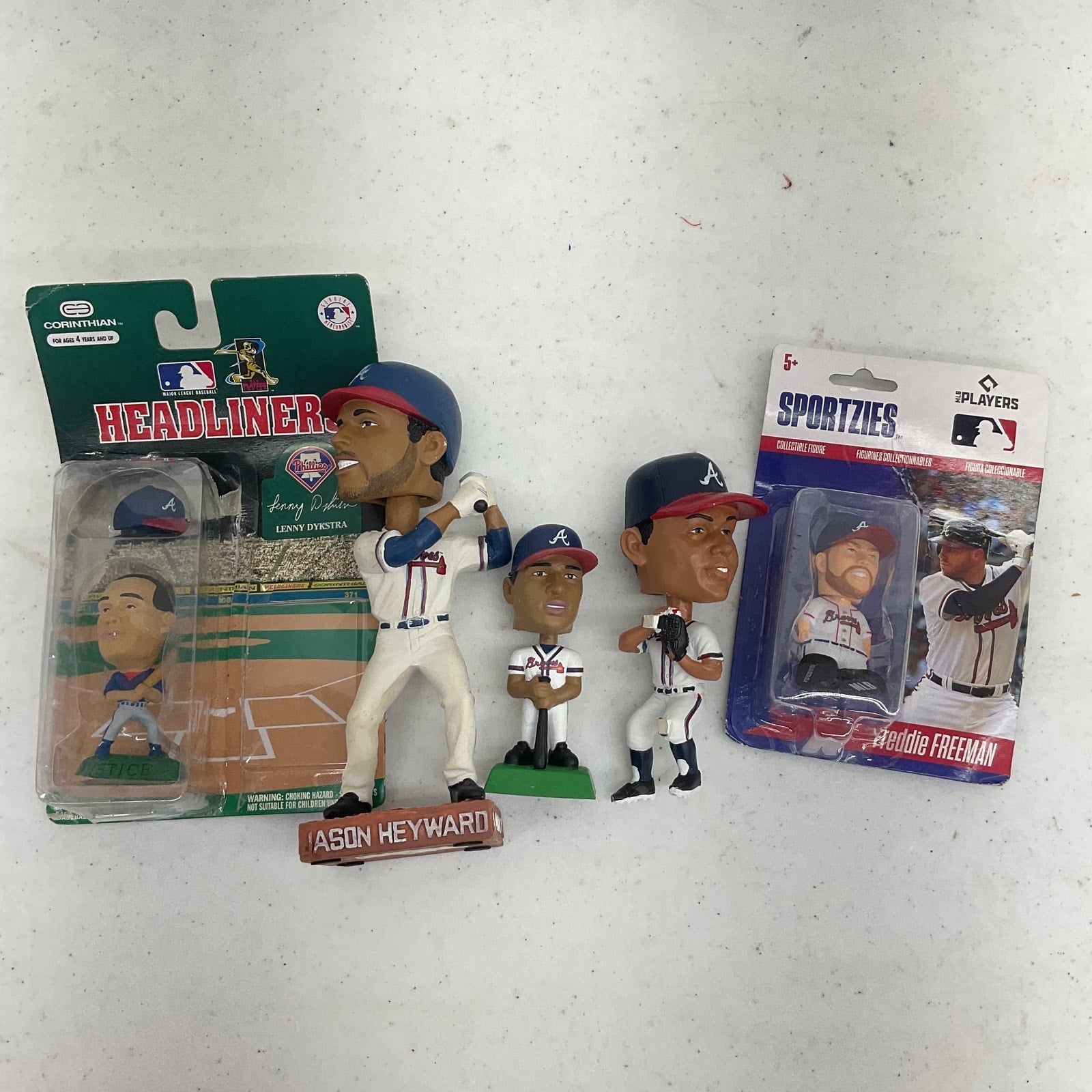 Preowned MLB Atlanta Braves Baseball Player Toy Figures Toys Mixed LOT Figurines - Warehouse Toys