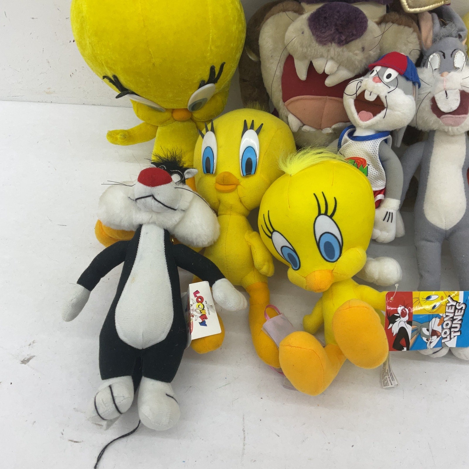 Preowned Multicolor Looney Tunes Stuffed Animals MIXED LOT Taz Tweety Sylvester - Warehouse Toys