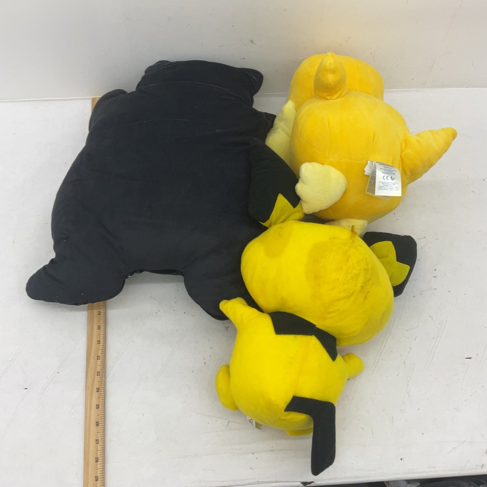 Preowned Multicolor Pokemon Stuffed Animals Pichu Snorlax Psyduck Characters - Warehouse Toys