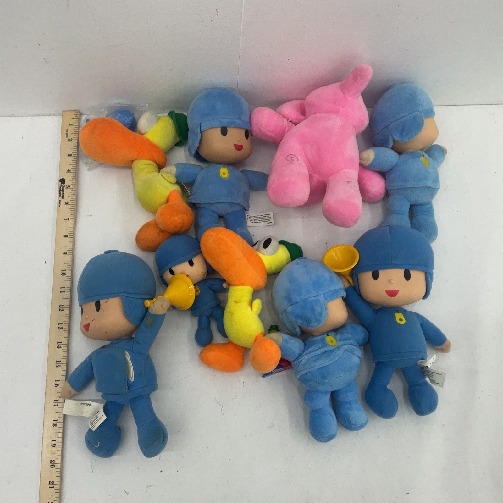 Preowned Pocoyo Plush Dolls Character Stuffed Animals LOT Duck Elephant 3 lbs - Warehouse Toys