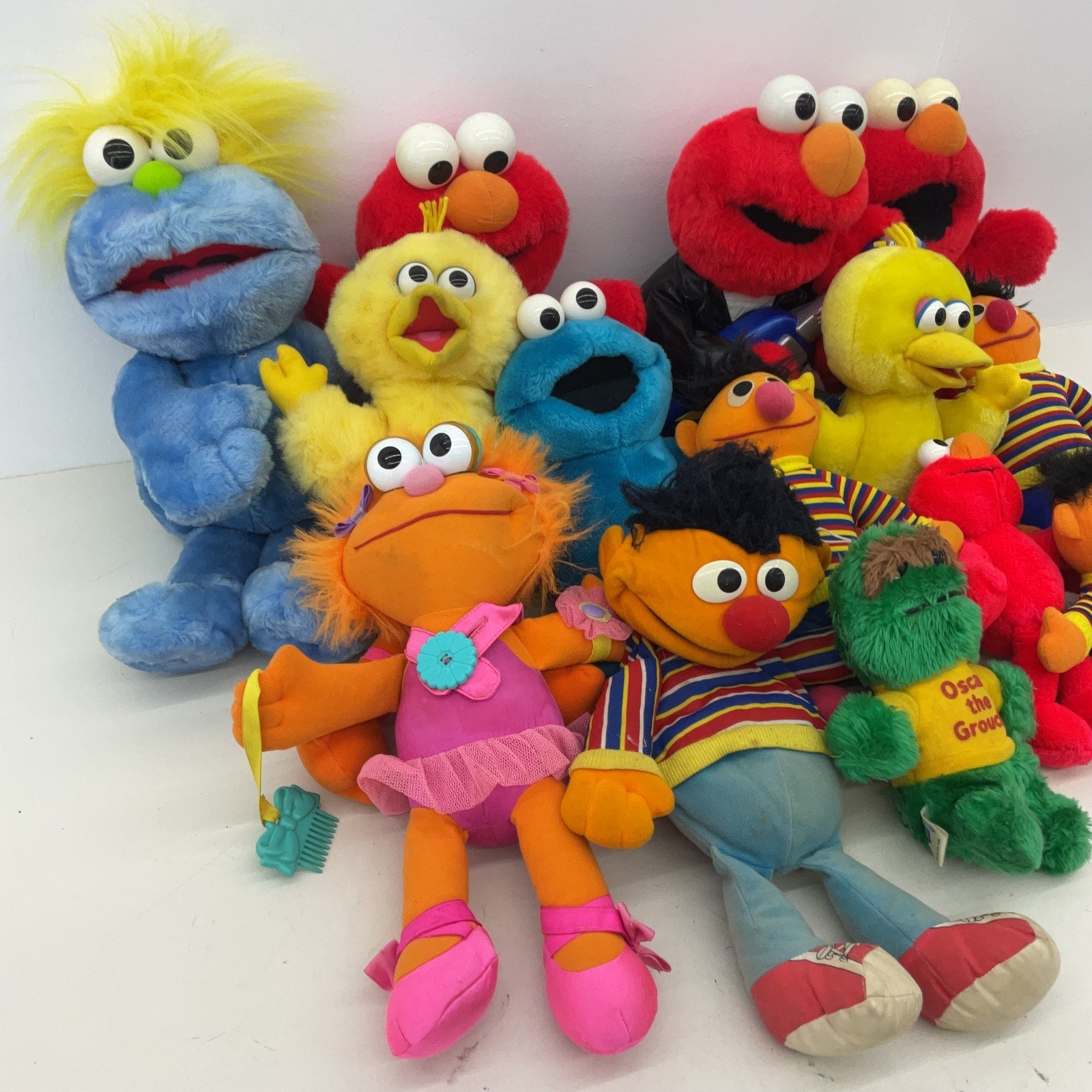 Preowned Sesame Street Plush Toys Stuffed Animals LOT 12 lbs Elmo Ernie Zoe - Warehouse Toys