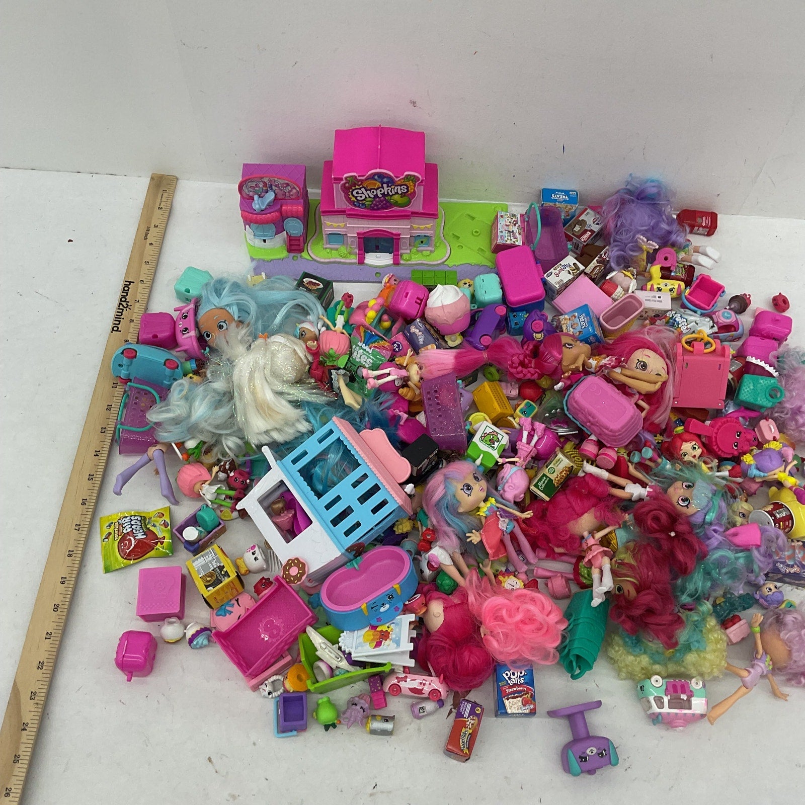 Preowned Shopkins Shoppies Doll Playset Parts Dolls Accessories LOT 10 lbs - Warehouse Toys