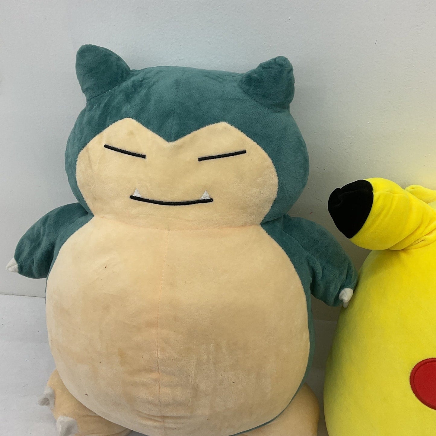 Preowned Snorlax & Pikachu Large Sized Pokemon Stuffed Animals LOT of 2 - Warehouse Toys