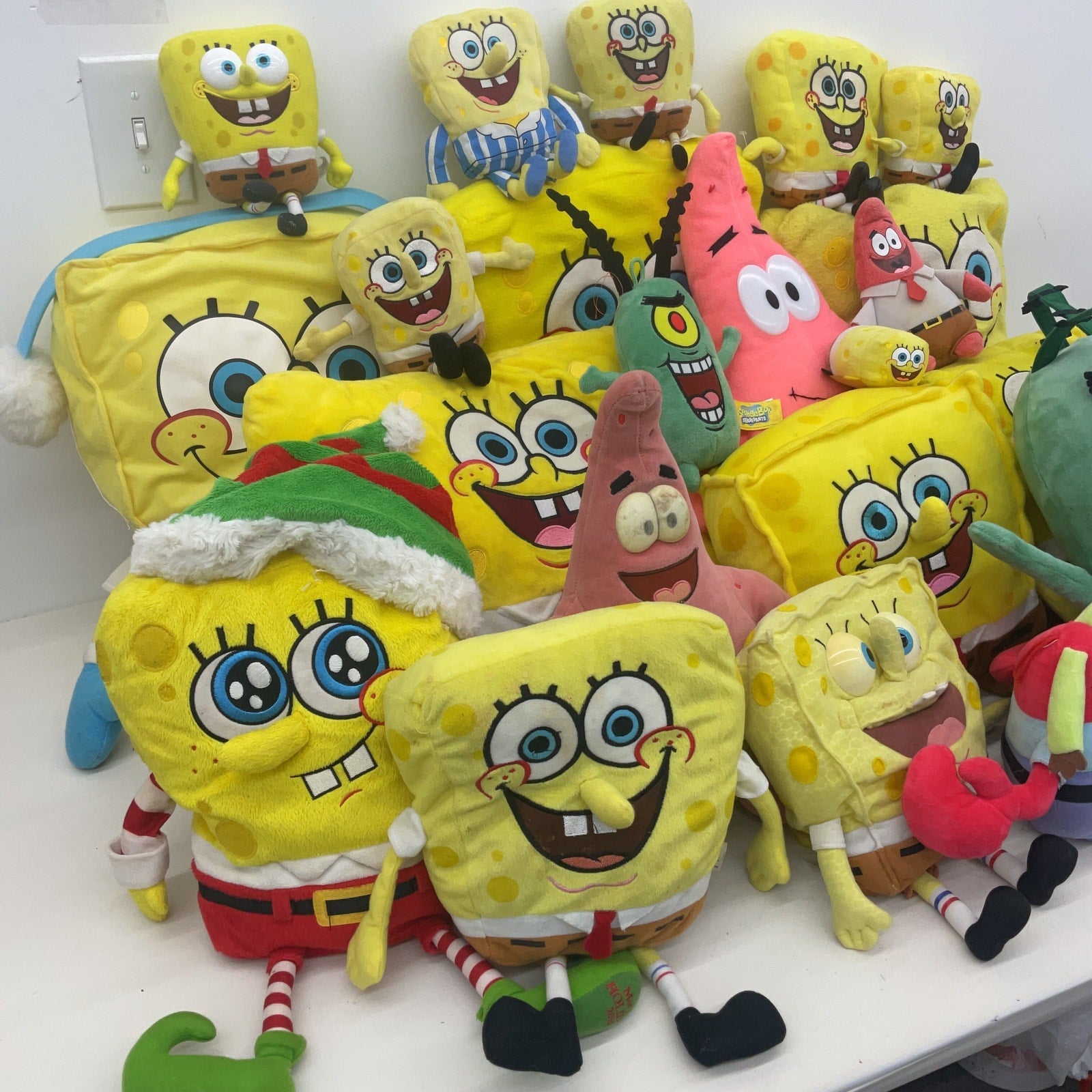 Preowned Spongebob Squarepants Patrick Star Plankton 13 lbs Plush Doll LOT - Warehouse Toys