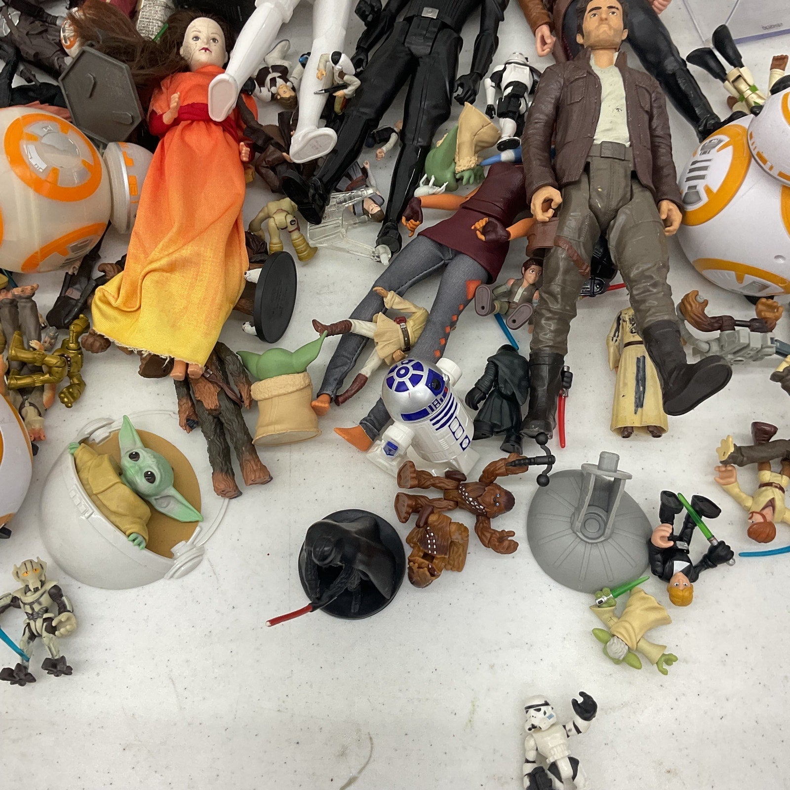 Preowned Star Wars Action Figure Collection Toys Figures LOT Droids Grogu 10 lbs - Warehouse Toys