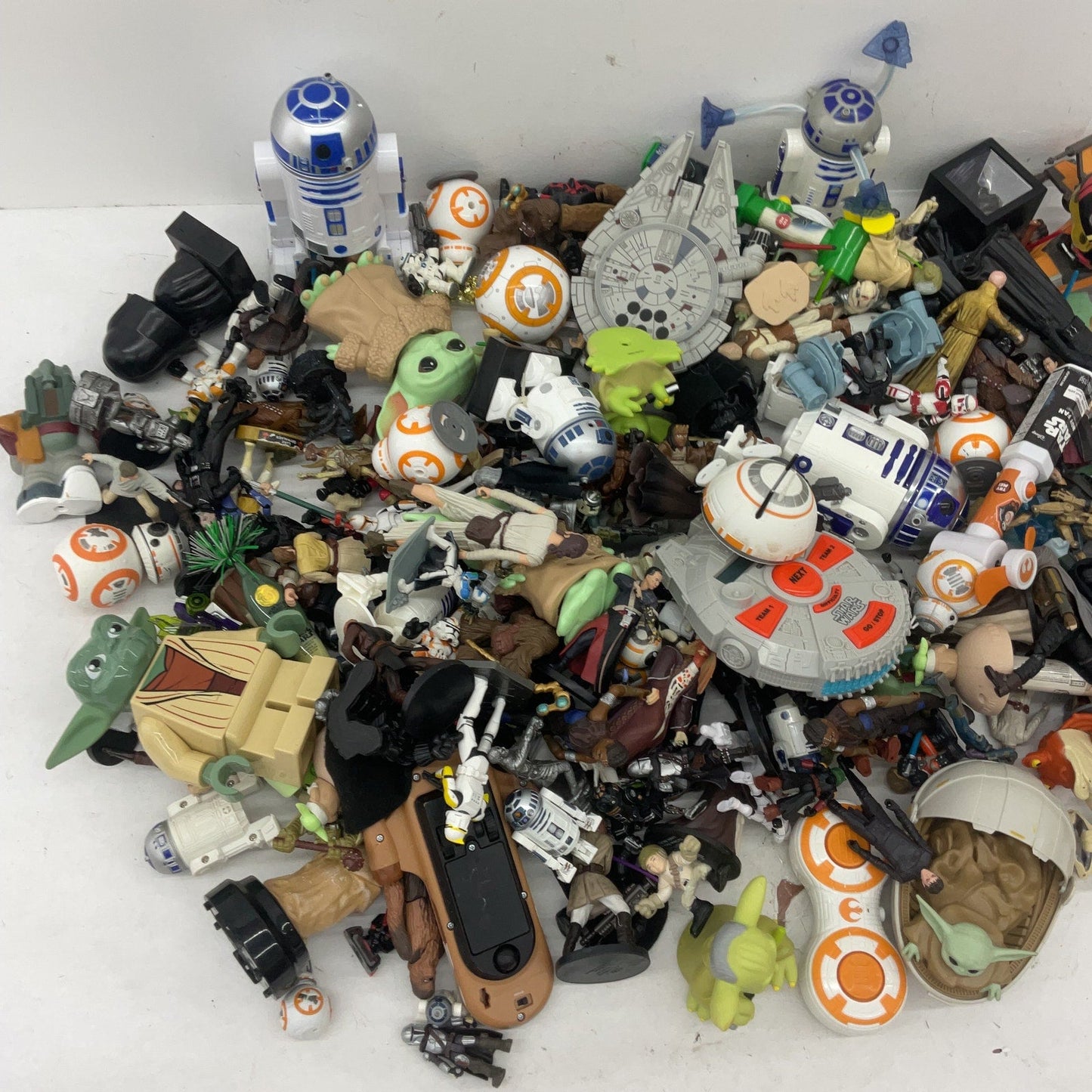 Preowned Star Wars Action Figure Collection Toys Figures LOT Droids Grogu 20 lbs - Warehouse Toys