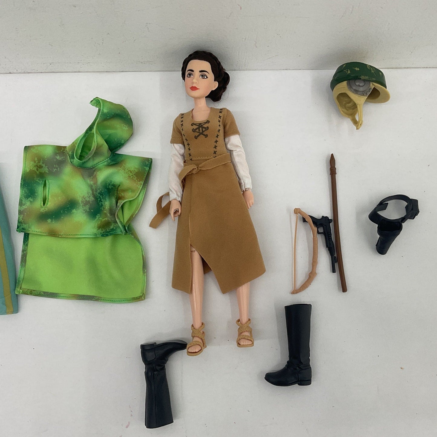 Preowned Star Wars Doll w/ Accessories Forces of Destiny Endor Princess Leia - Warehouse Toys