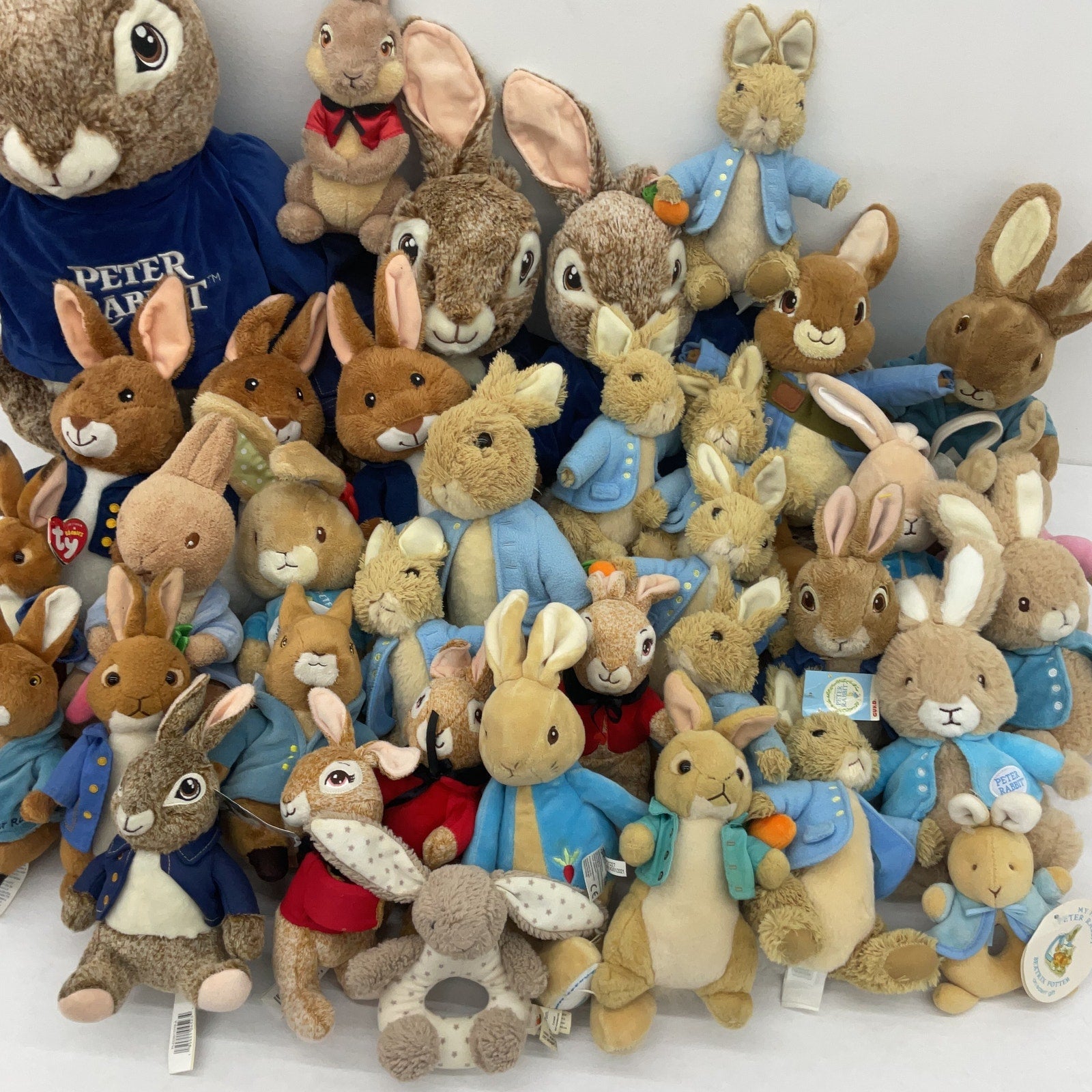 Preowned Stuffed Animals LOT 11 lbs Beatrix Potter Peter Rabbit Plush Dolls - Warehouse Toys