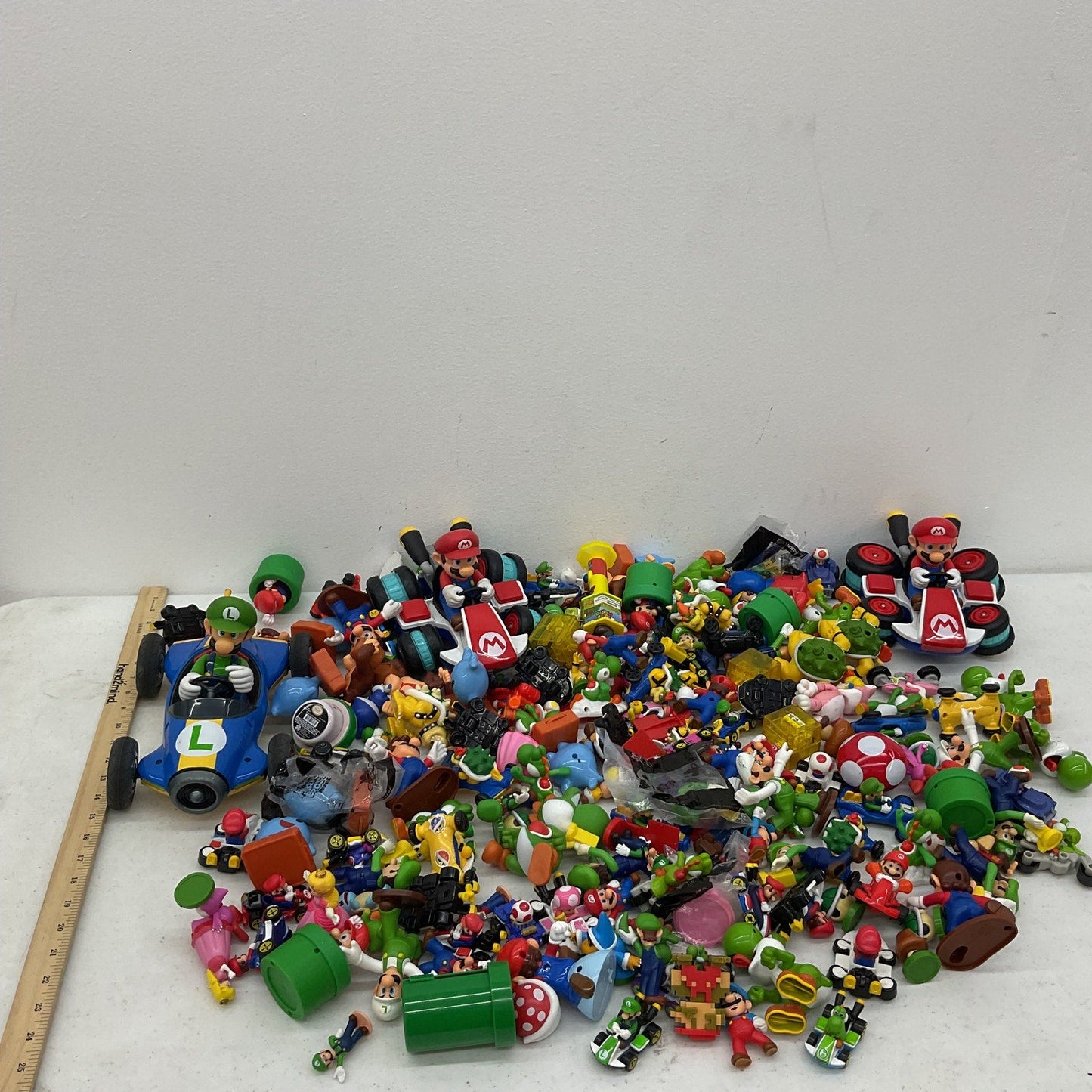 Preowned Super Mario 15 lbs Kart Action Figures Vehicles Toys Accessories LOT - Warehouse Toys