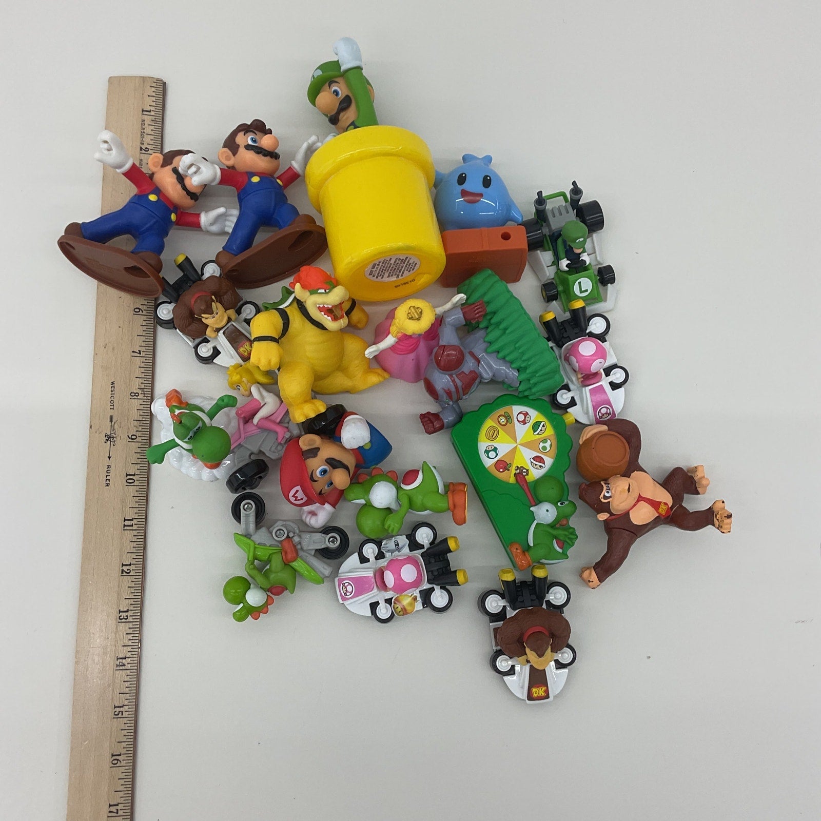 Preowned Super Mario Brothers Toy Figures Loose LOT Mixed - Warehouse Toys