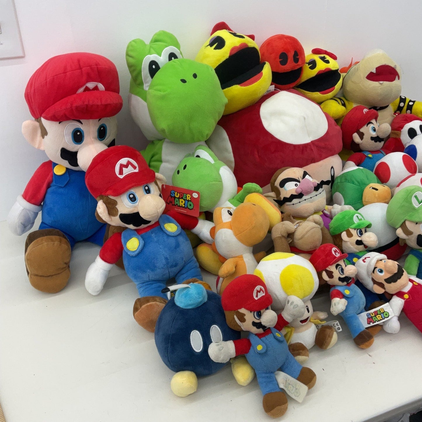 Preowned Super Mario Pacman Plush LOT Mixed 13 lbs Yoshi Bowser Luigi Bob - omb - Warehouse Toys