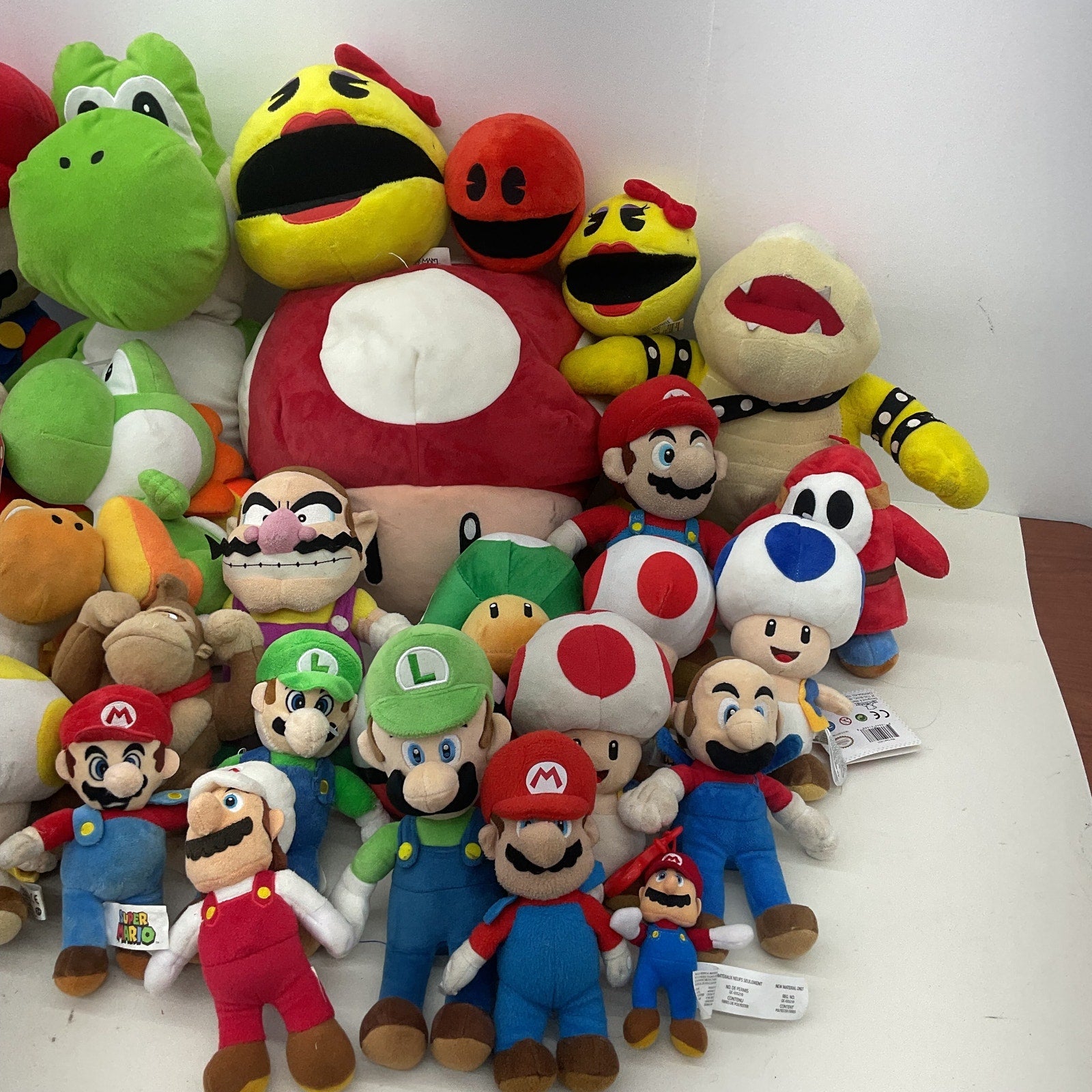 Preowned Super Mario Pacman Plush LOT Mixed 13 lbs Yoshi Bowser Luigi Bob - omb - Warehouse Toys