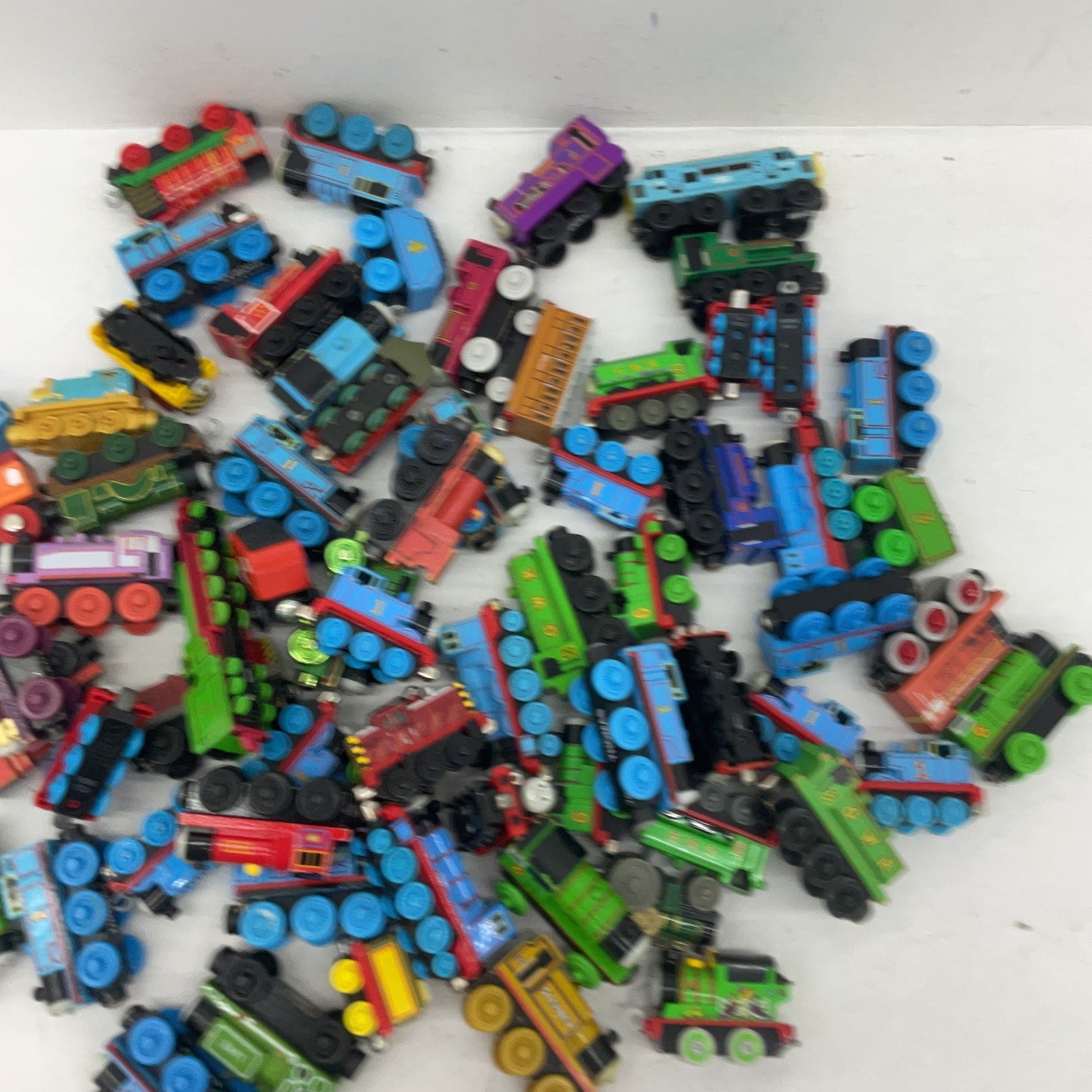 Preowned Thomas the Tank Engine Toy Figures Train Parts Vintage & Modern 10 lbs - Warehouse Toys