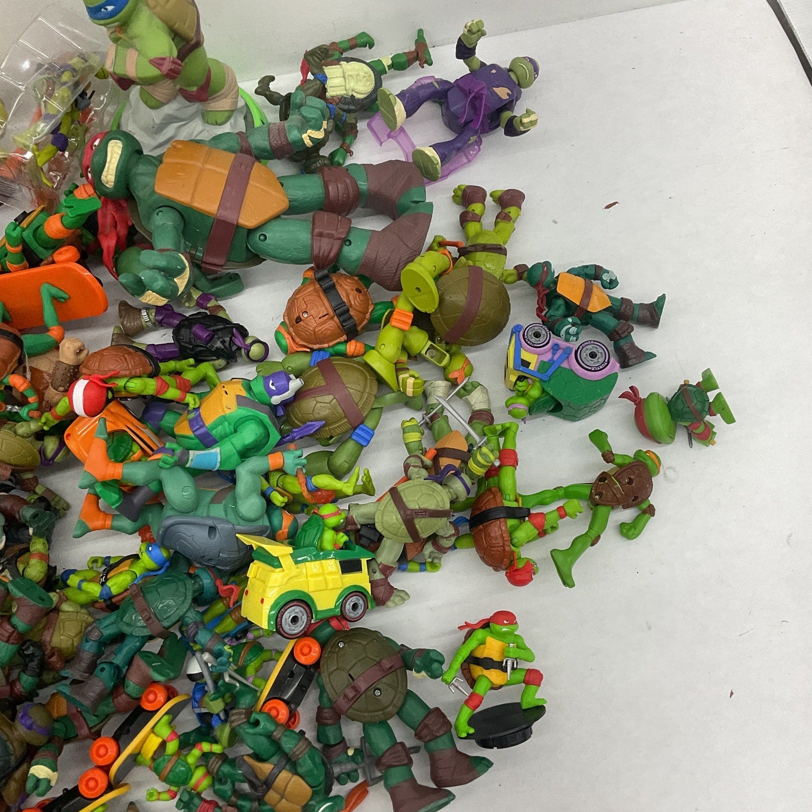 Preowned TMNT Action Figure Collection Ninja Turtles LOT 18 lbs Toys Figures - Warehouse Toys