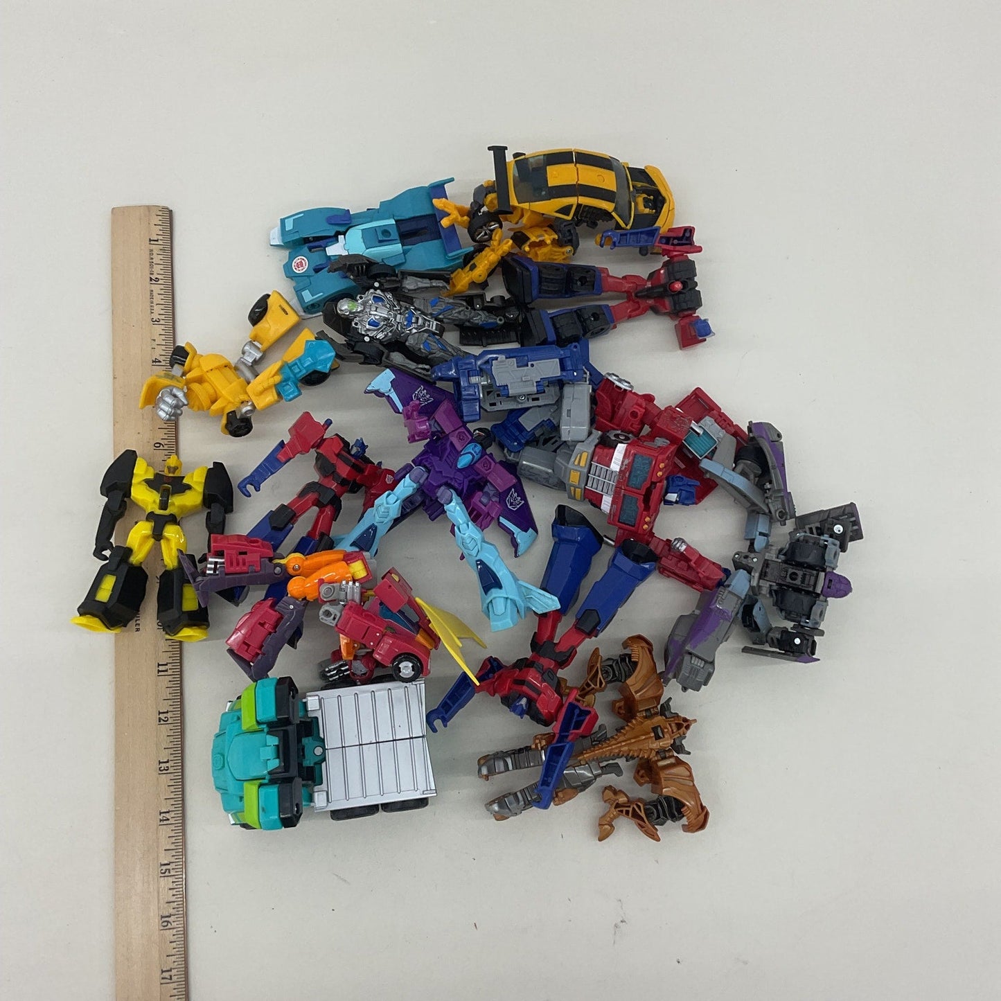 Preowned Transformers Action Figure - Multicolor Plastic Toy Lot - Warehouse Toys