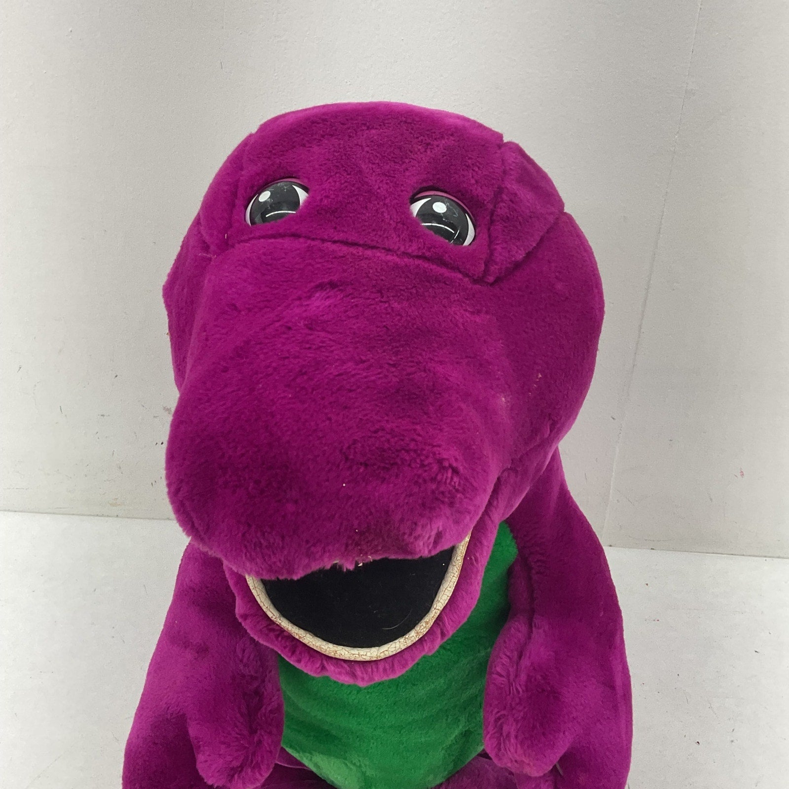 Preowned Vintage Barney the Purple Dinosaur I Love You Stuffed Animal Toy Plush - Warehouse Toys