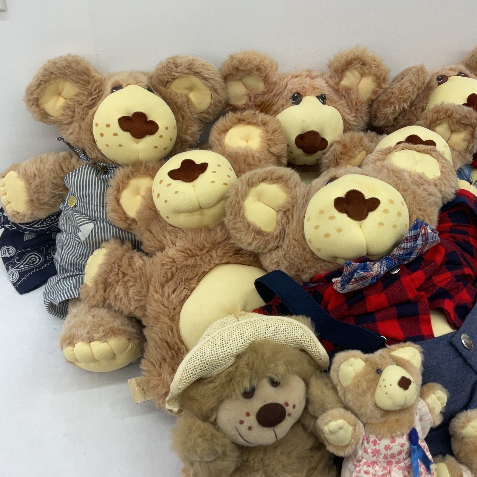 Preowned Xavier Roberts Furskins Country Home Teddy Bears LOT 13 lbs Vintage 80s - Warehouse Toys