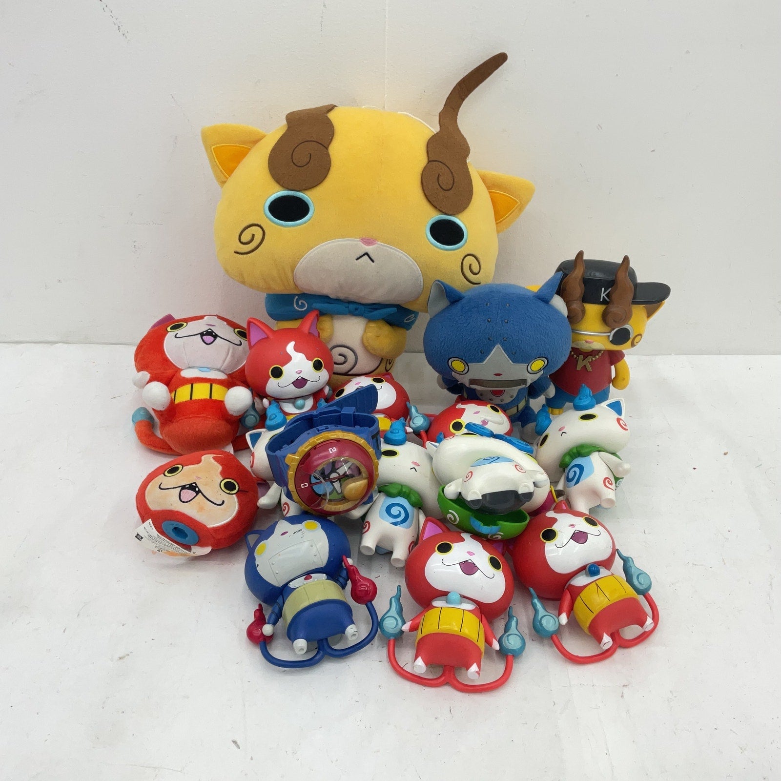 Preowned Yo - Kai Watch Komajiro Jibanyan Roboyan Multicolor Anime Stuffed Toys - Warehouse Toys