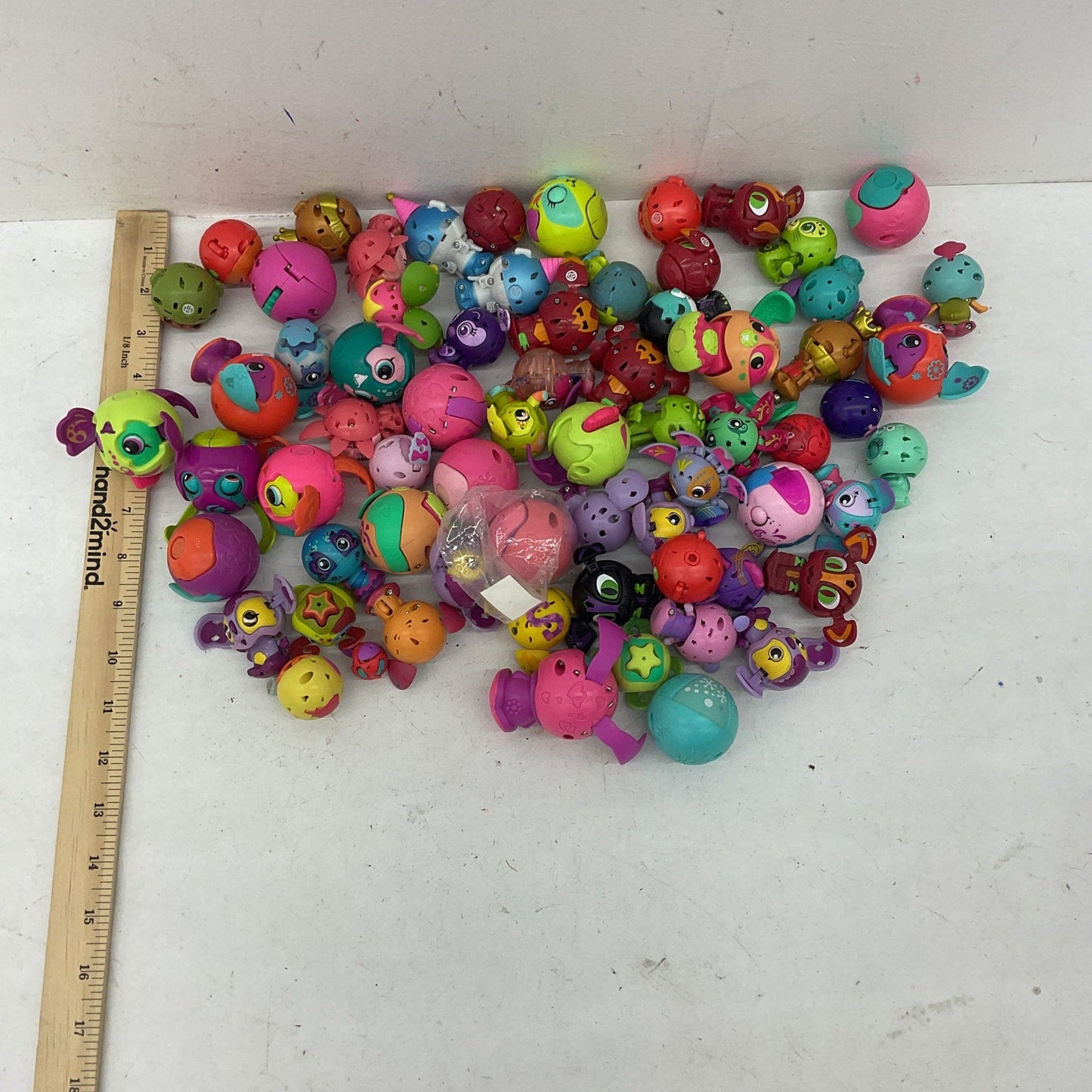 Preowned Zoobles Mixed Pop Up Animal Pet Ball Toys LOT Colorful Figures - Warehouse Toys