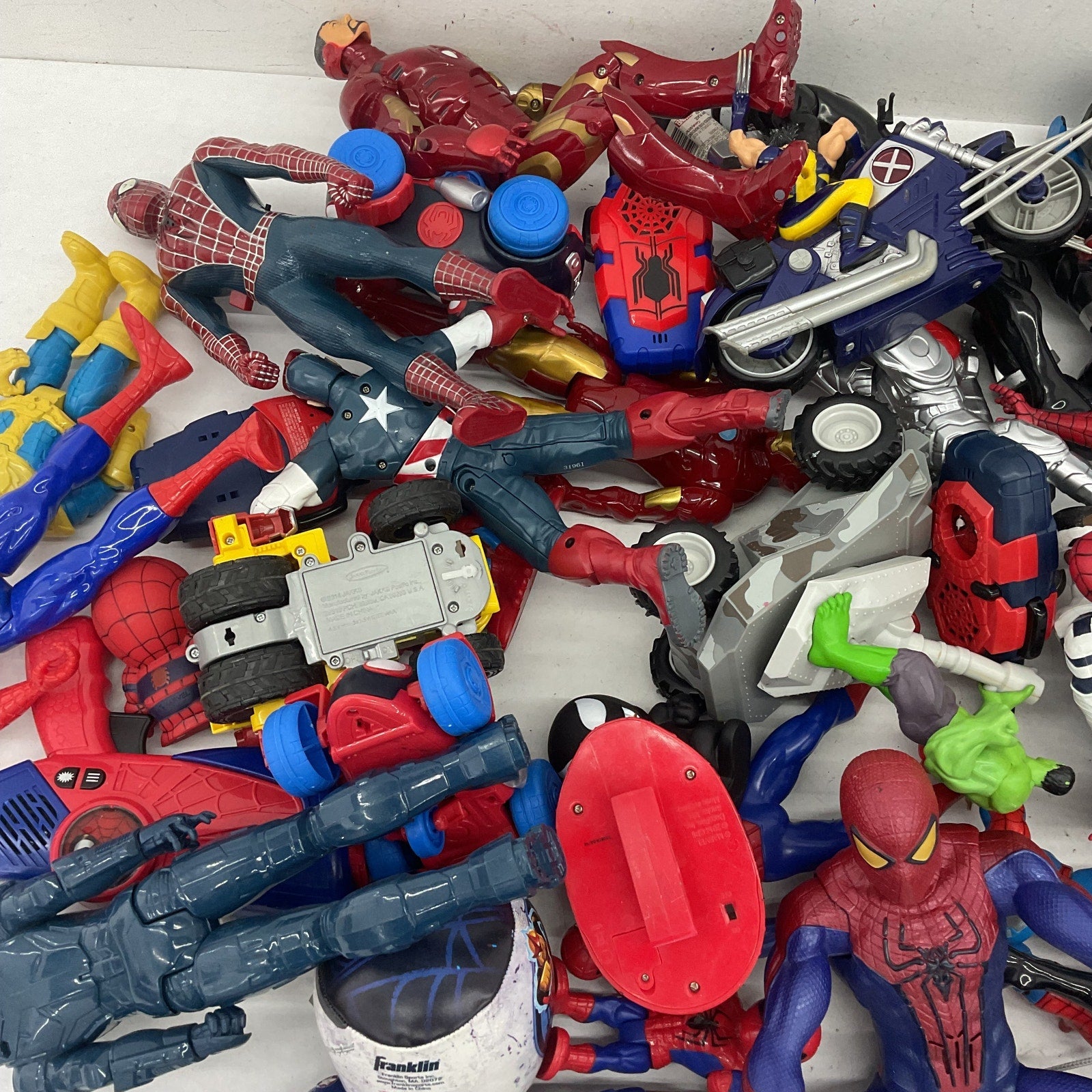 Random Loose Action Figures Toys LOT 25 lbs Preowned DC Spiderman Marvel Others - Warehouse Toys