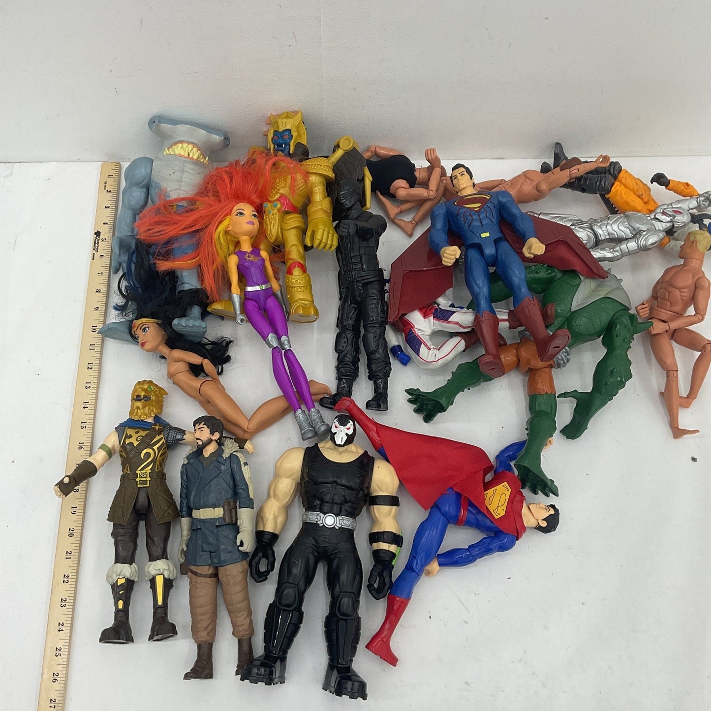 Random Mix Loose Action Figures Toys LOT 10 lbs Preowned DC Marvel Power Rangers - Warehouse Toys