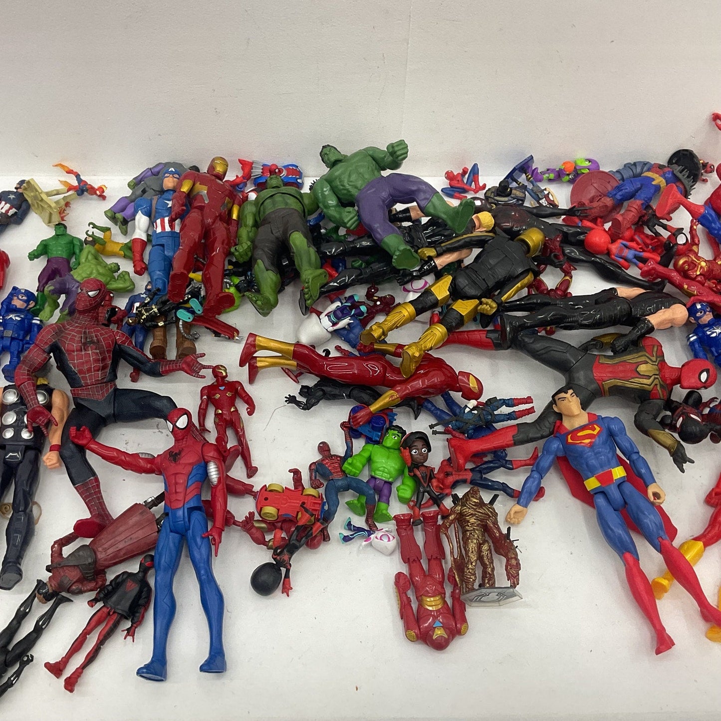 Random Mix Loose Action Figures Toys LOT Preowned DC Marvel & Others 22 lbs - Warehouse Toys