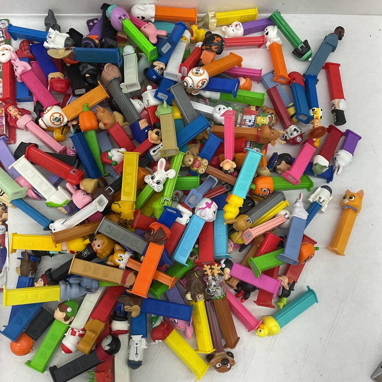 Random Mix Loose Pez Candy Dispensers Toys LOT 8 lbs Preowned Holiday Star Wars - Warehouse Toys