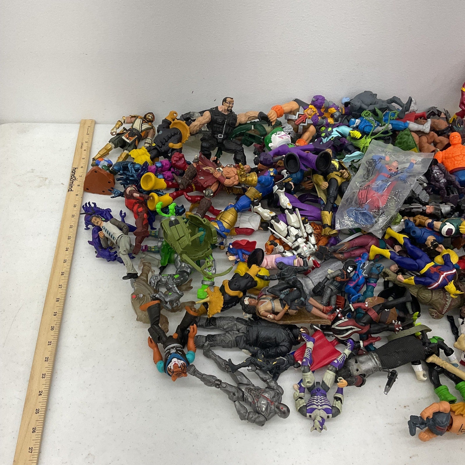 Random Mixed 25 lbs Loose Action Figures Toys LOT Preowned DC Marvel & Others - Warehouse Toys