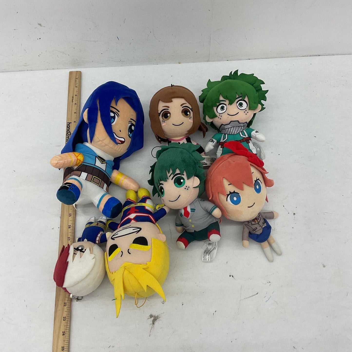 Random Mixed Anime Cartoon Character Plush Dolls Natsuki My Hero Academia Etc - Warehouse Toys