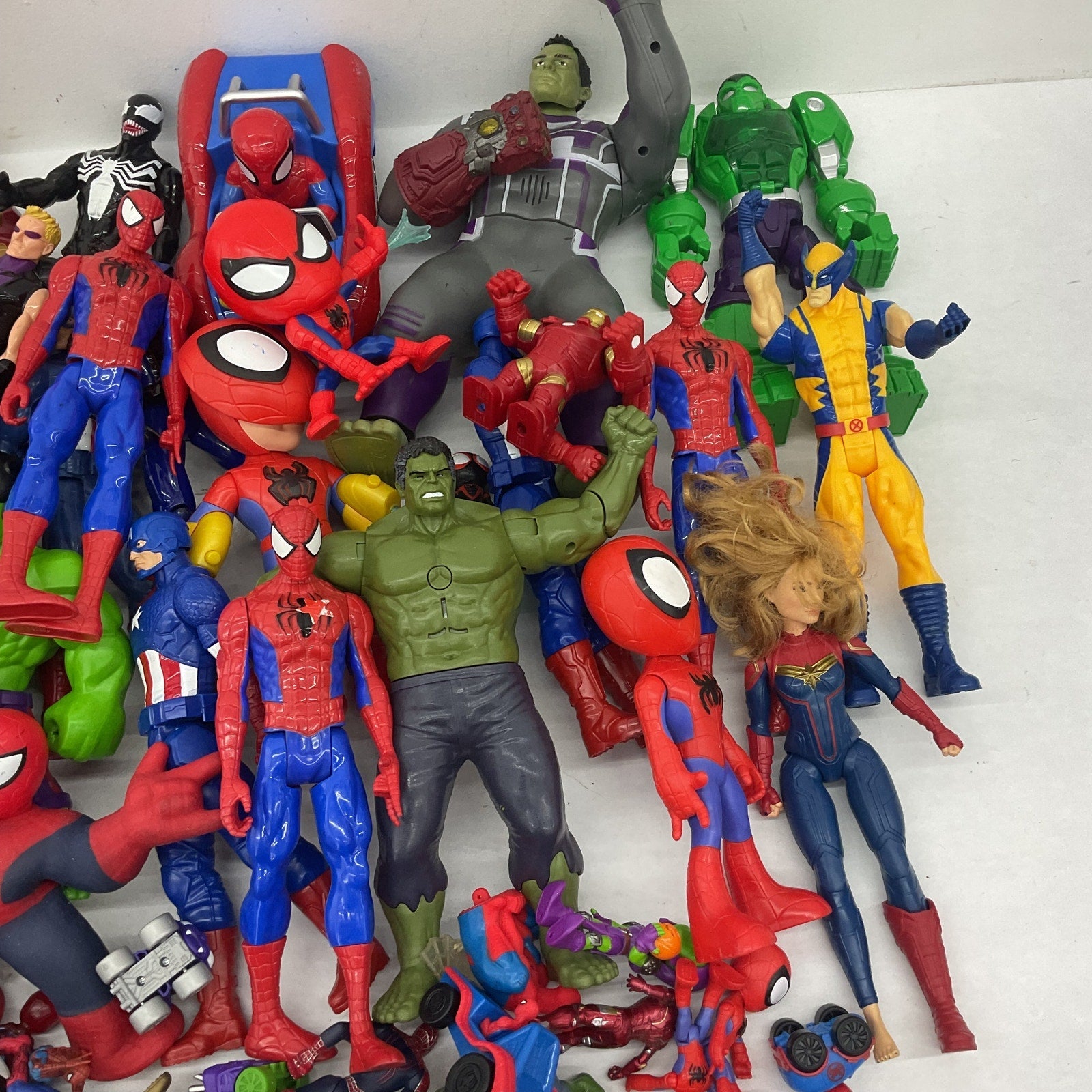 Random Mixed Loose 25 lbs Action Figures Toys LOT Preowned DC Marvel & Others - Warehouse Toys