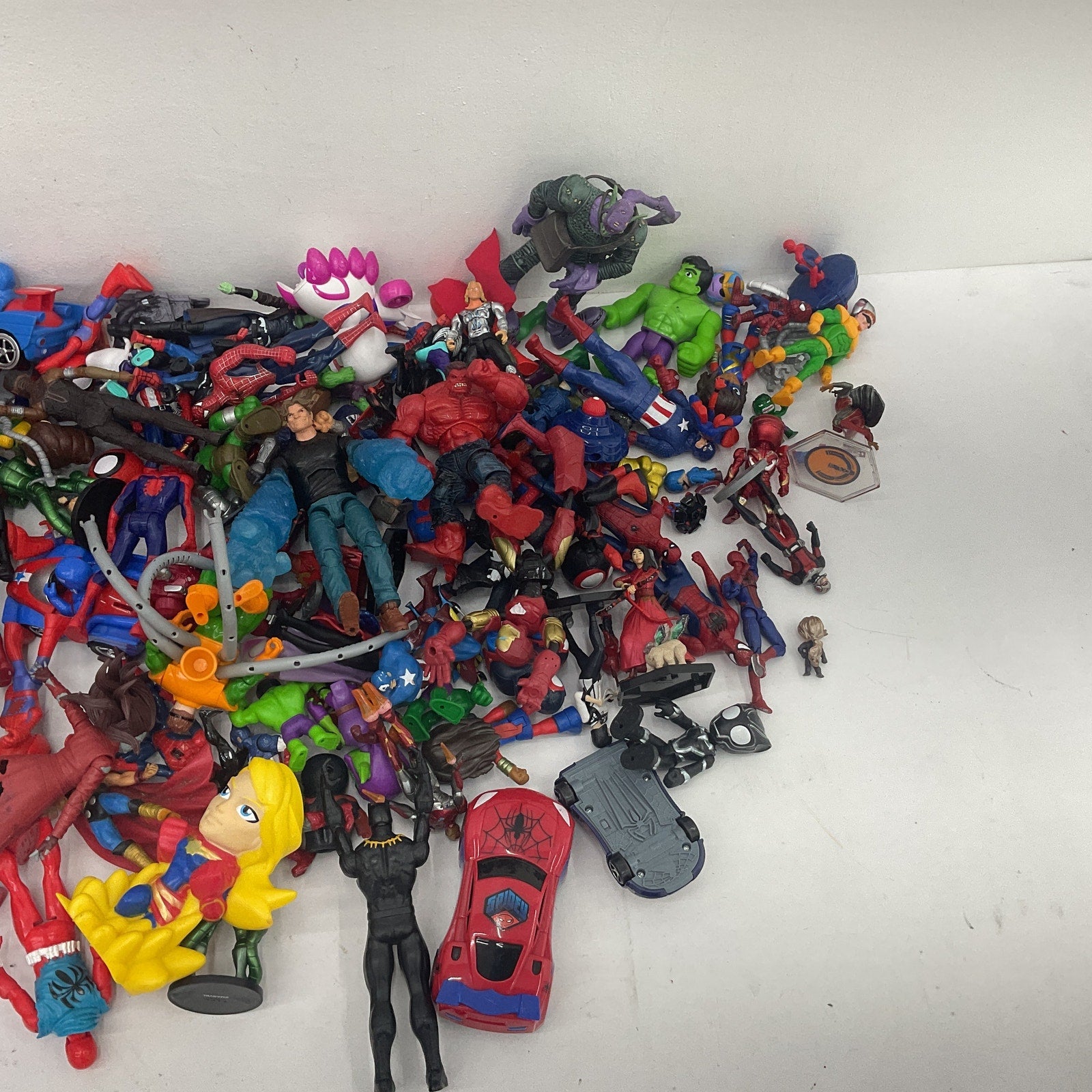 Random Mixed Loose Action Figures Toys LOT 10 lbs Preowned DC Marvel & Others - Warehouse Toys