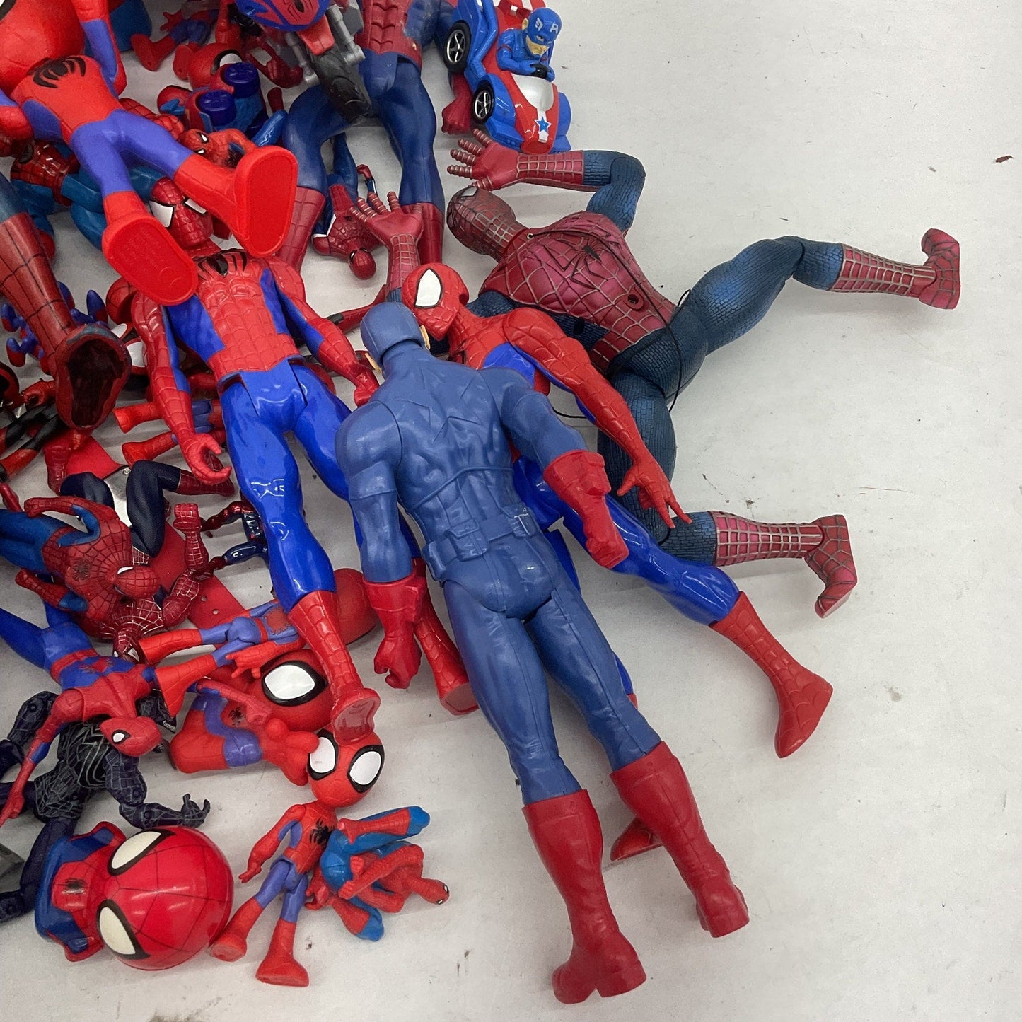 Random Mixed Loose Action Figures Toys LOT 11 lbs Preowned Spiderman Marvel - Warehouse Toys