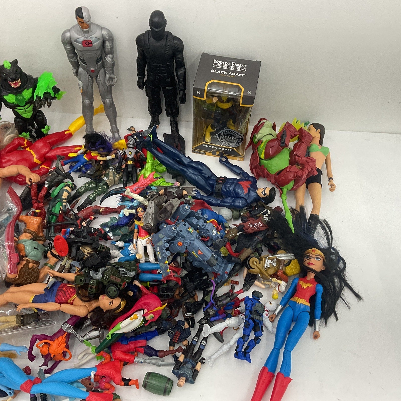 Random Mixed Loose Action Figures Toys LOT 15 lbs Preowned DC Marvel & Others - Warehouse Toys