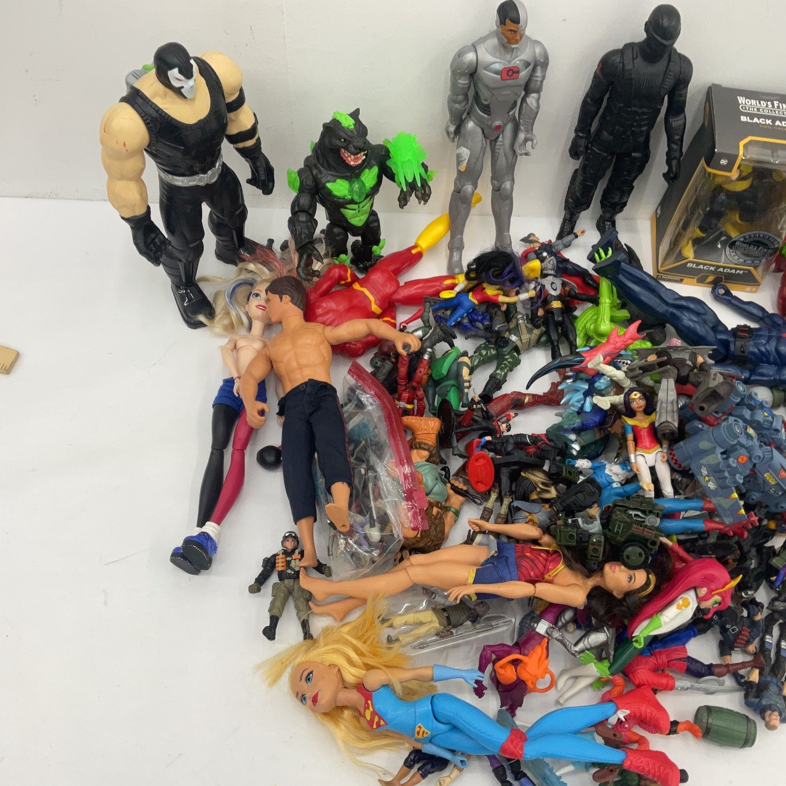 Random Mixed Loose Action Figures Toys LOT 15 lbs Preowned DC Marvel & Others - Warehouse Toys